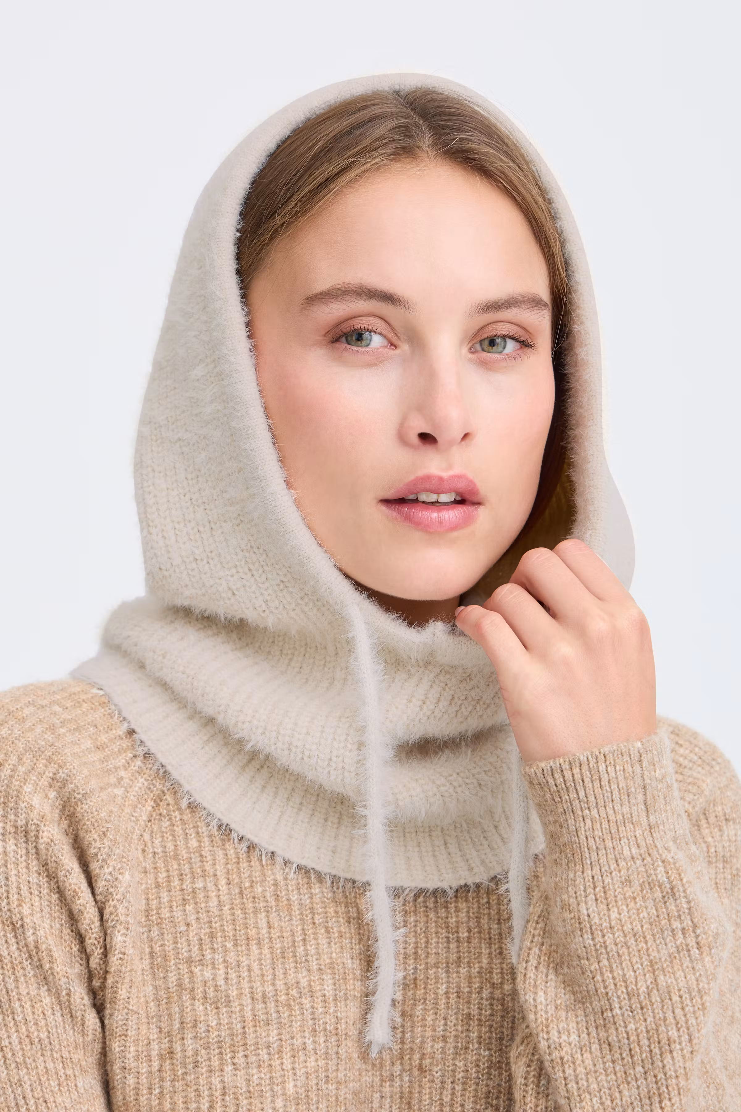 BYVIPS Hals LOOKBOOK DETAIL 20818364-130905