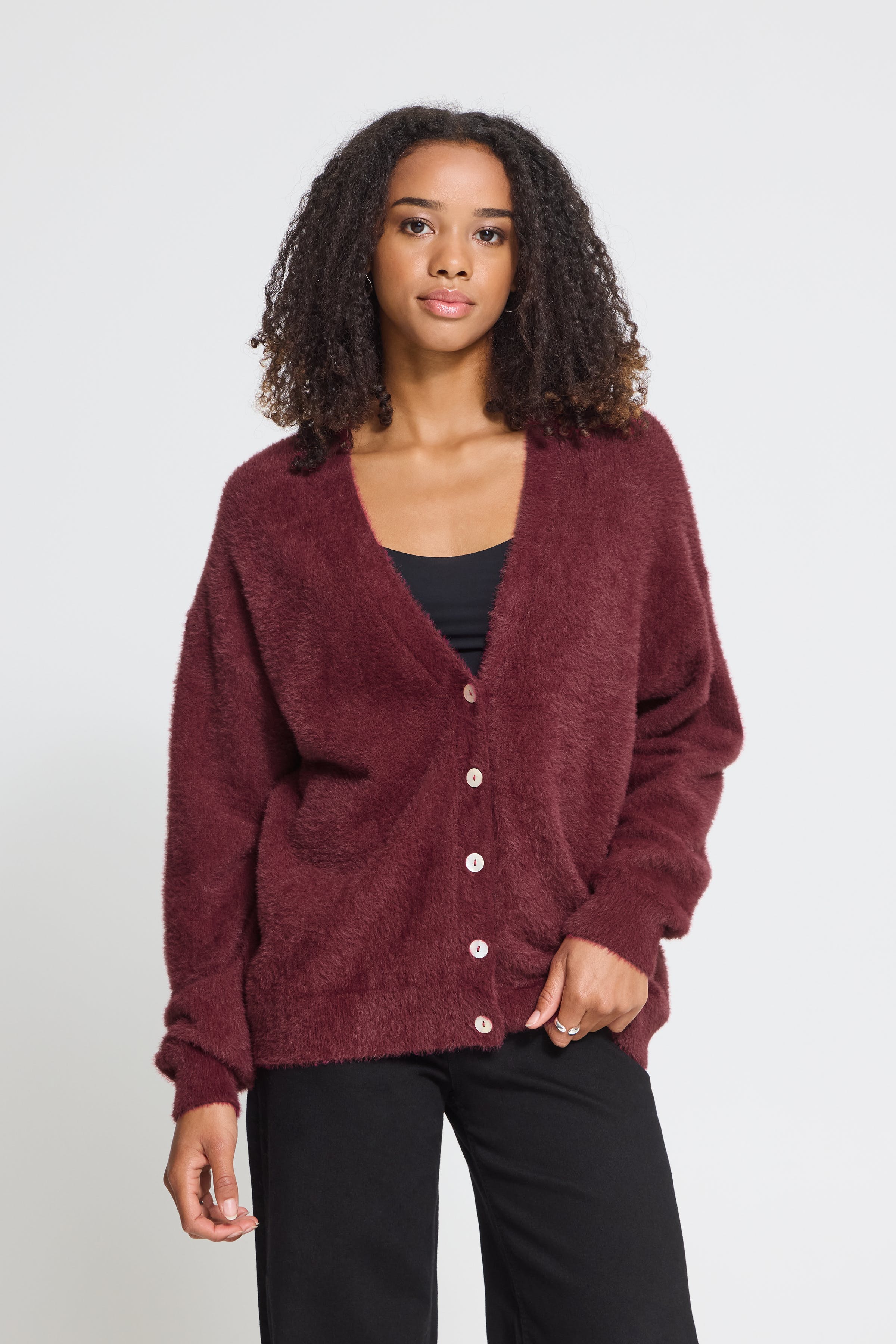 IHBRULA Cardigan LOOKBOOK FRONT 20124620-191522