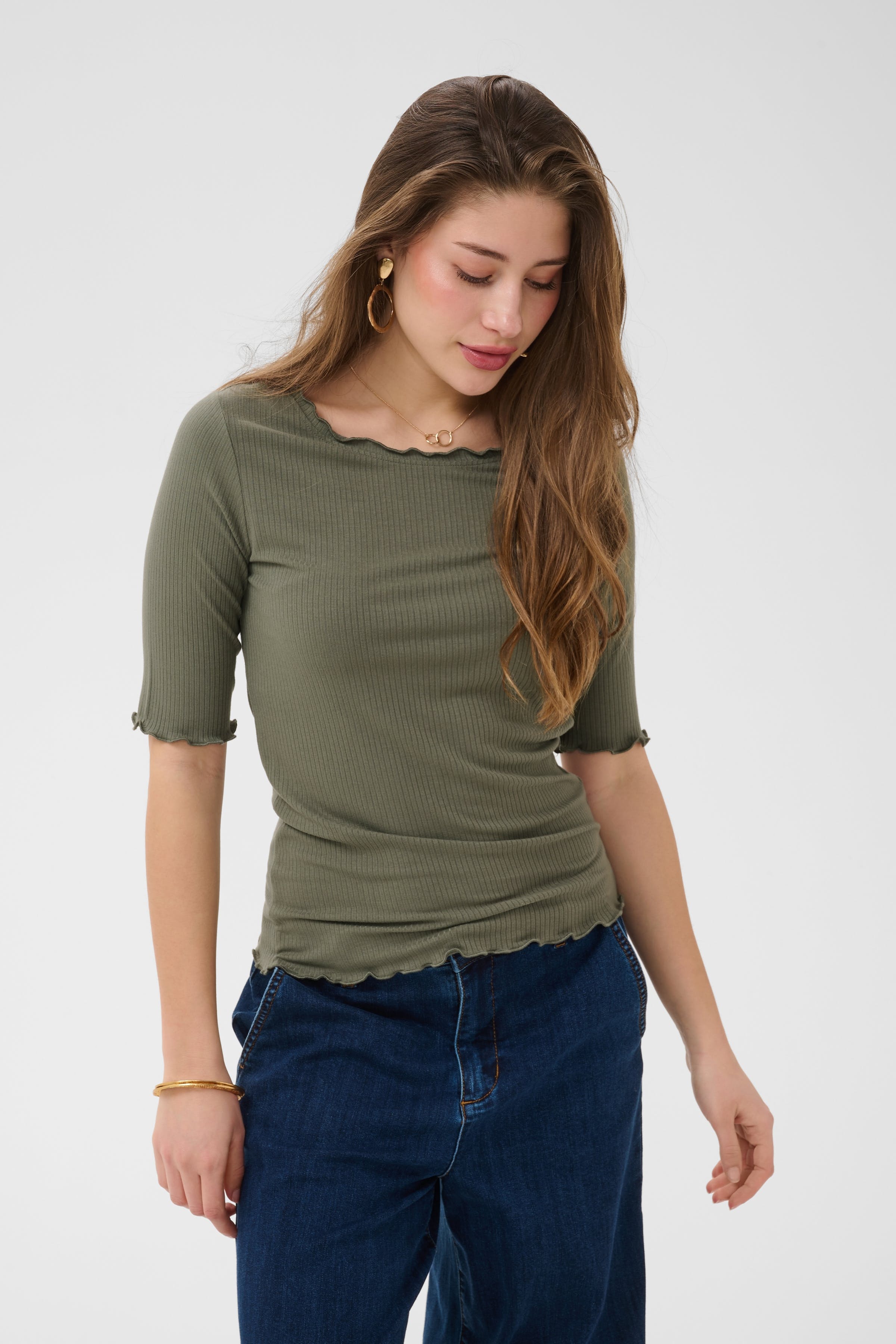 CRRibba Blouse LOOKBOOK FRONT 10611076-180514