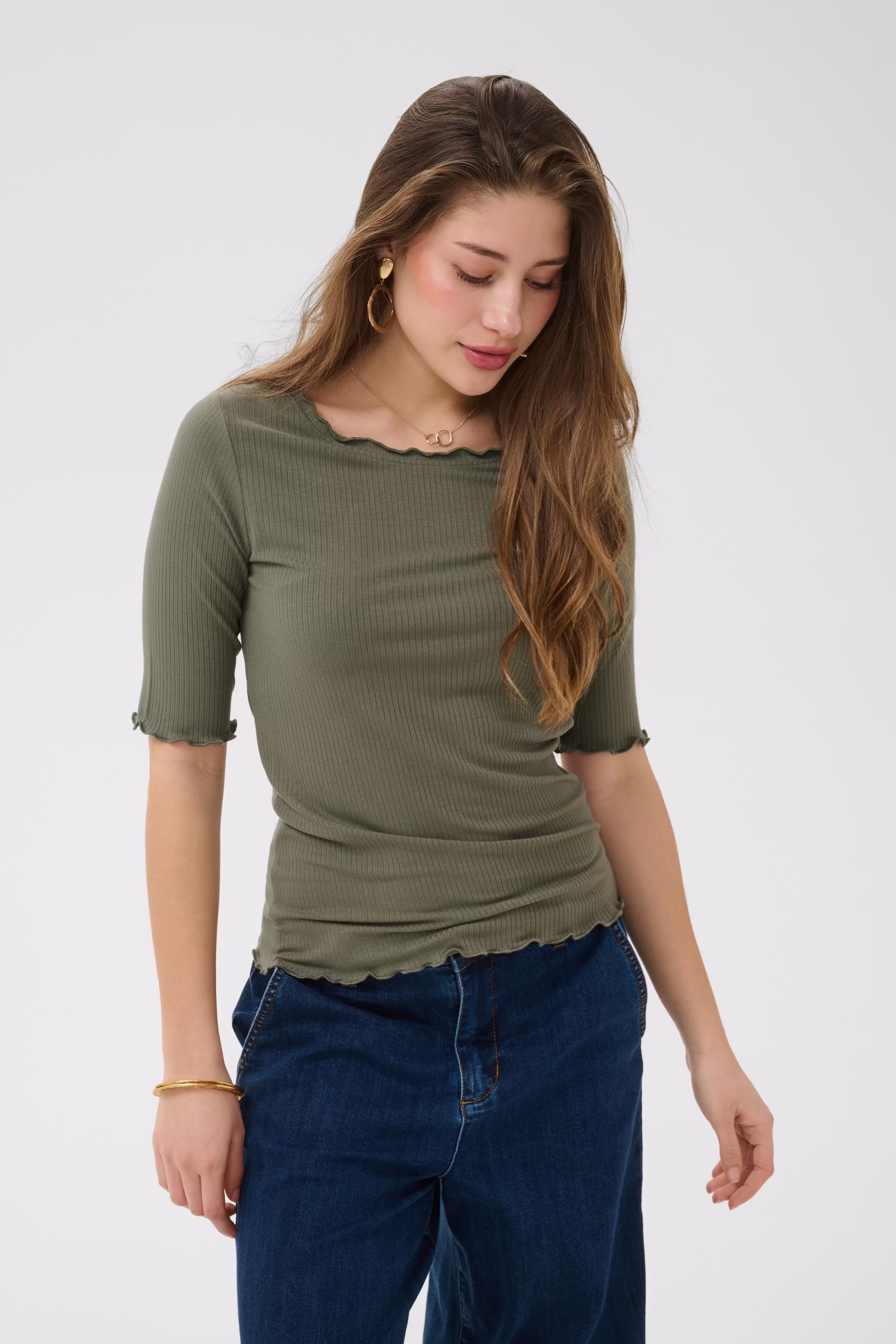 CRRibba Blouse LOOKBOOK FRONT 10611076-180514