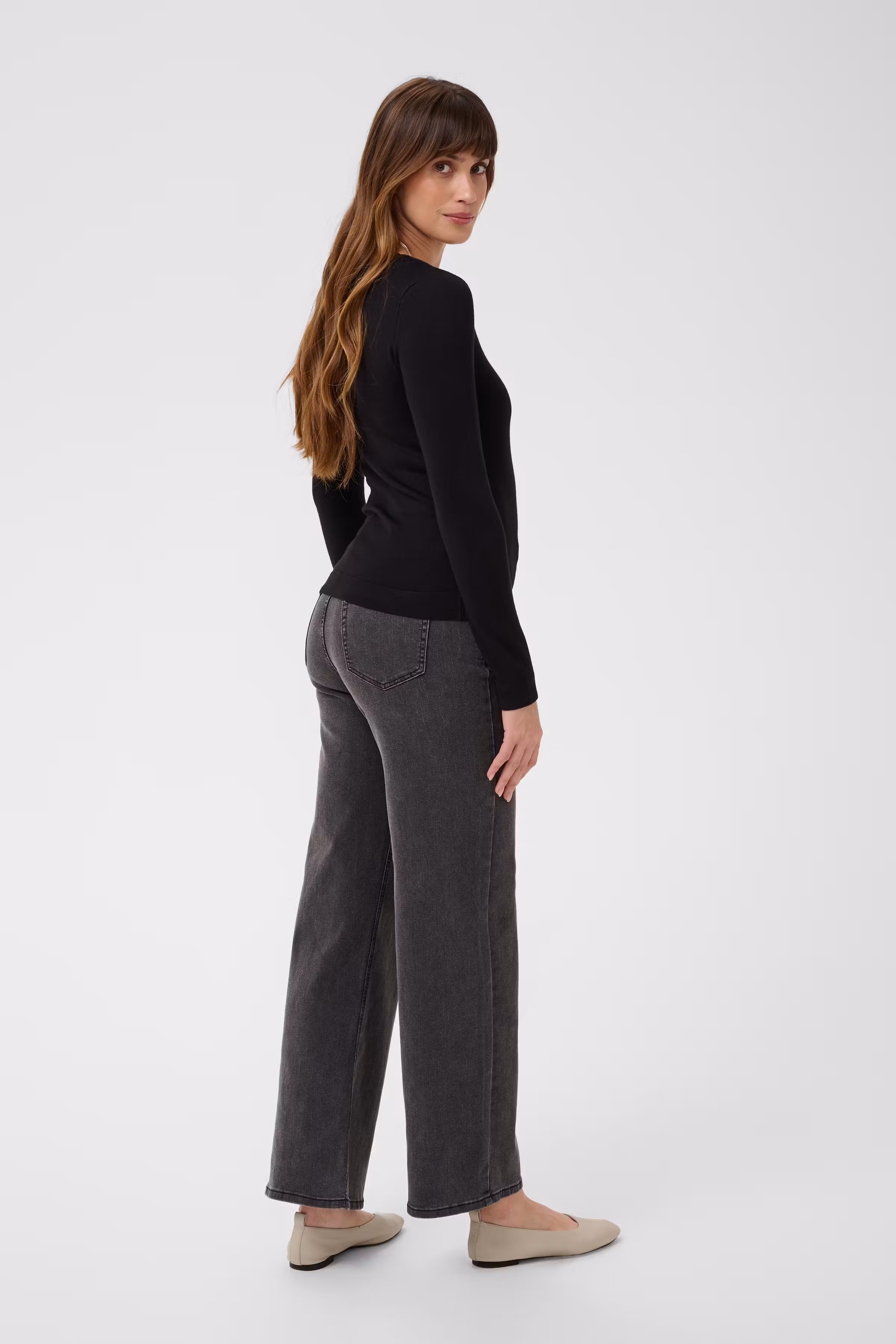 KAlizza Pullover LOOKBOOK BACK 10512911-100121