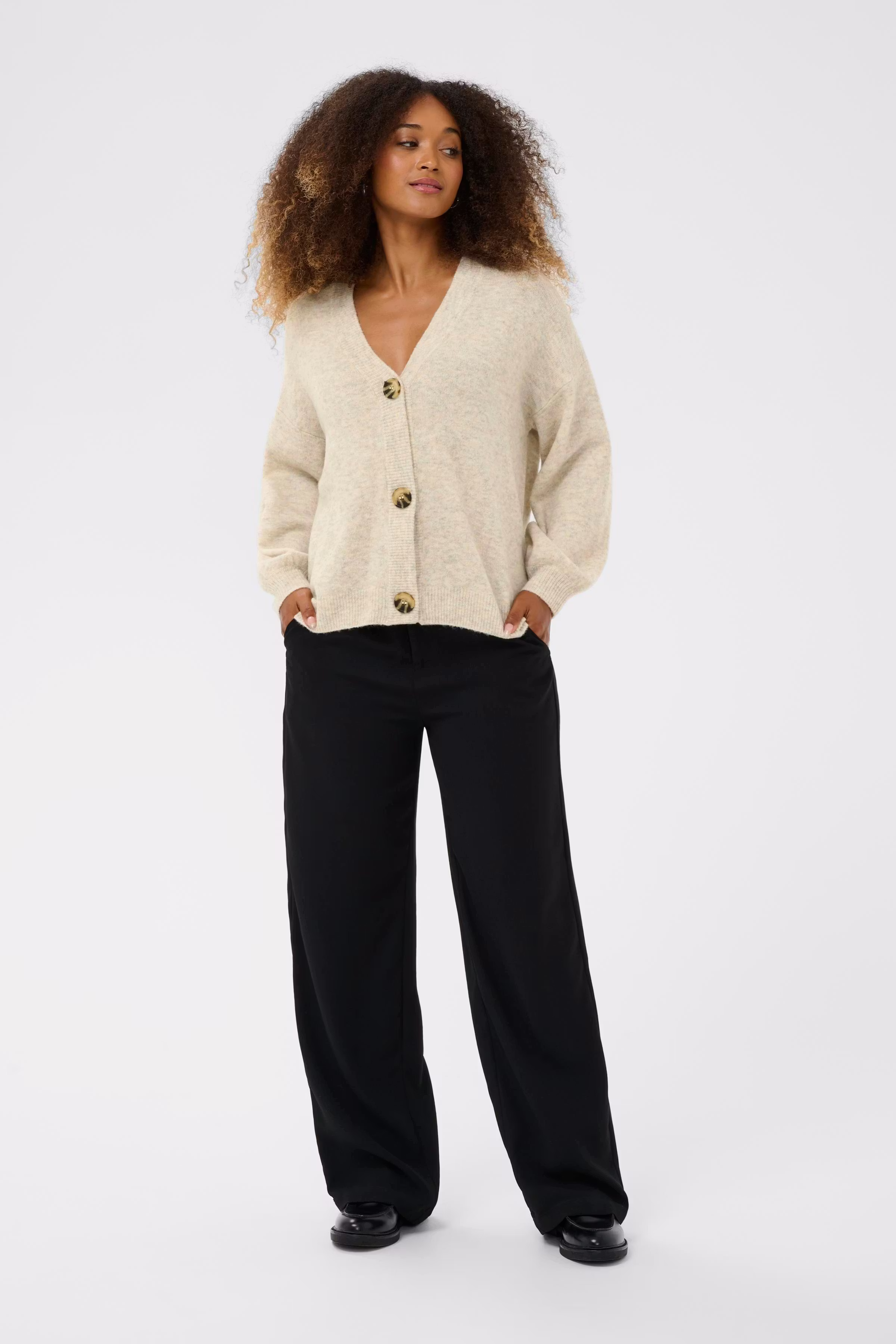 CRMerle Cardigan LOOKBOOK FRONT 10609591-100232