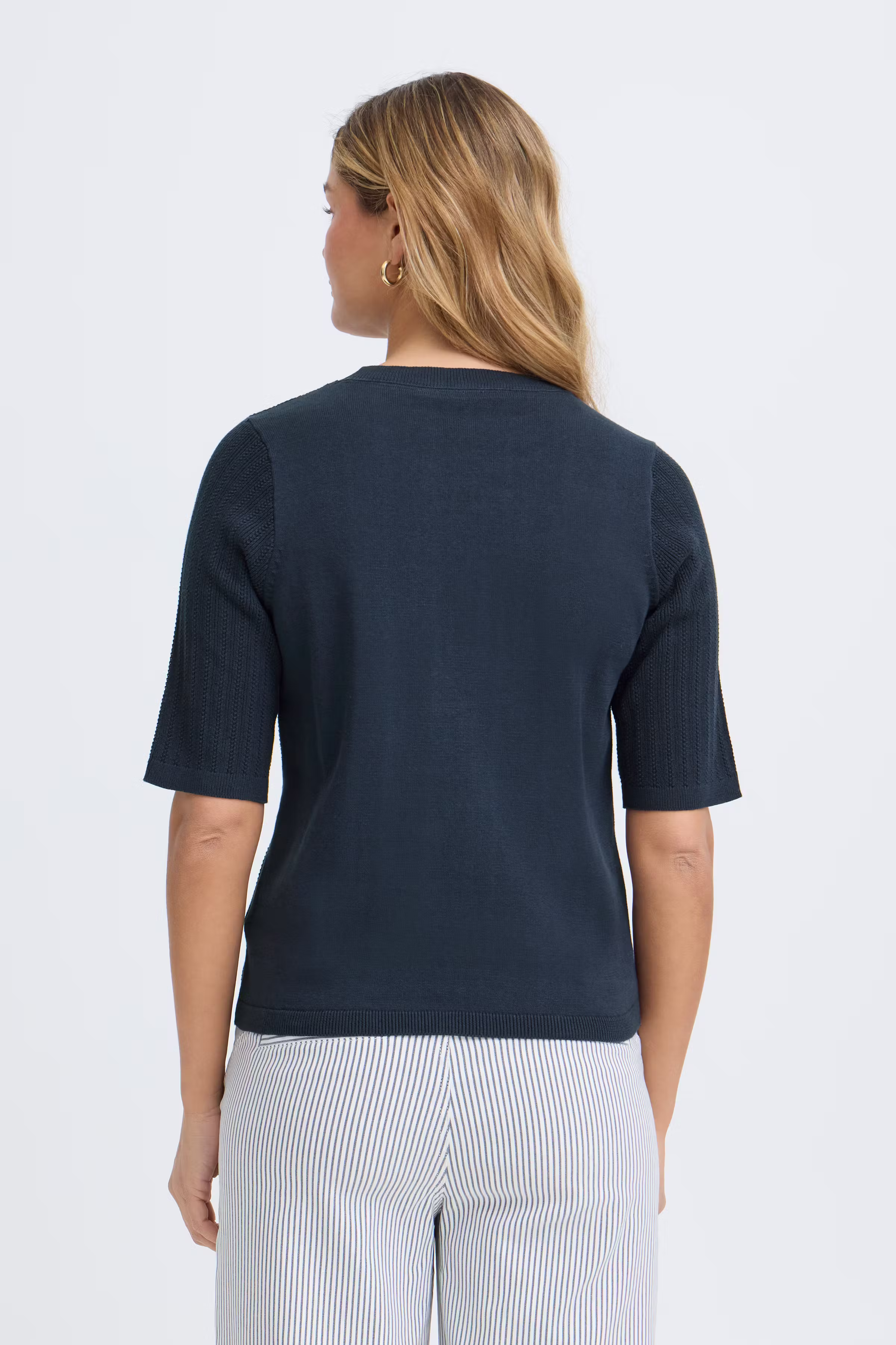 FRCAMMY Pullover LOOKBOOK BACK 20617511-193923