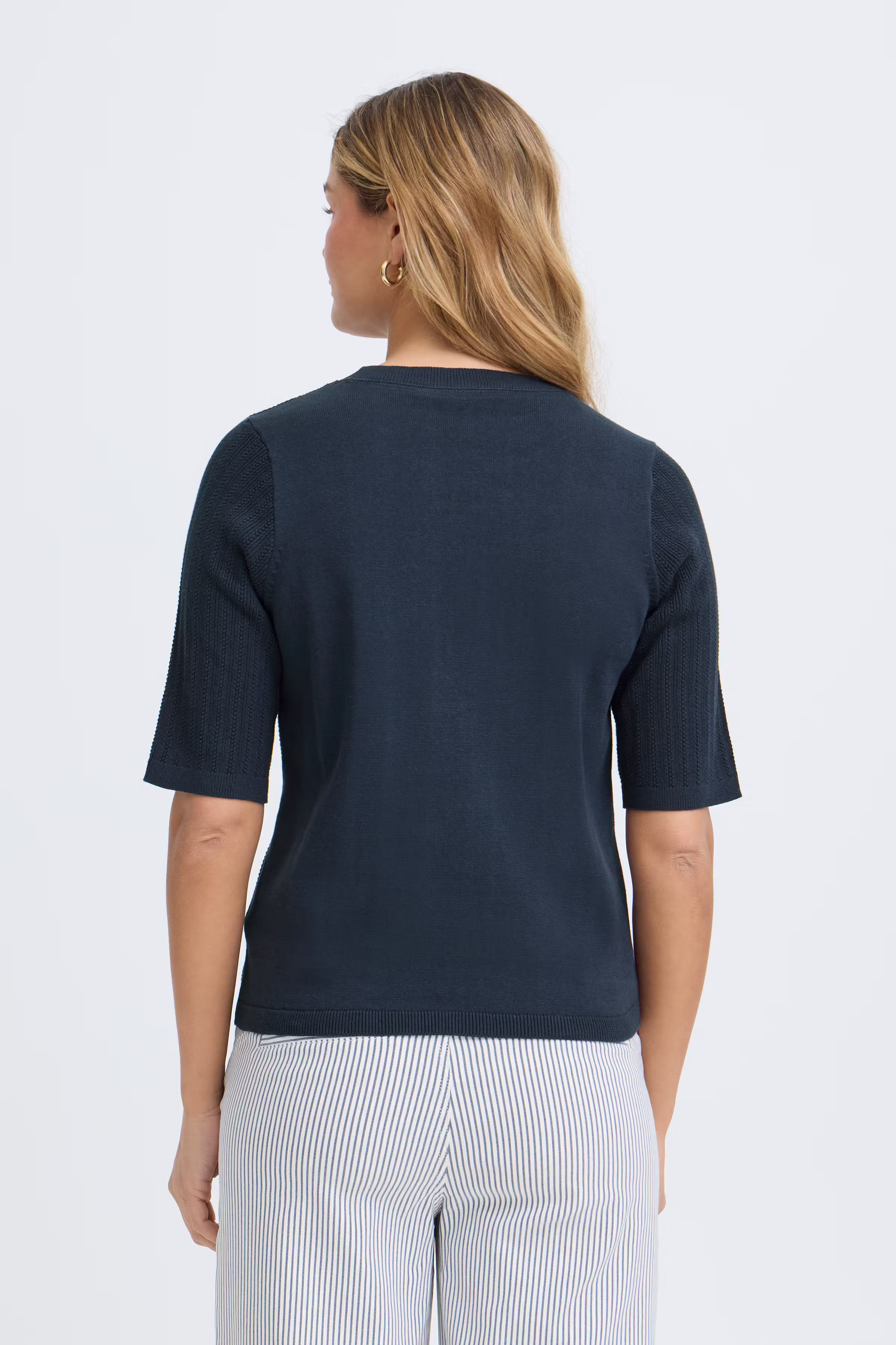 FRCAMMY Pullover LOOKBOOK BACK 20617511-193923