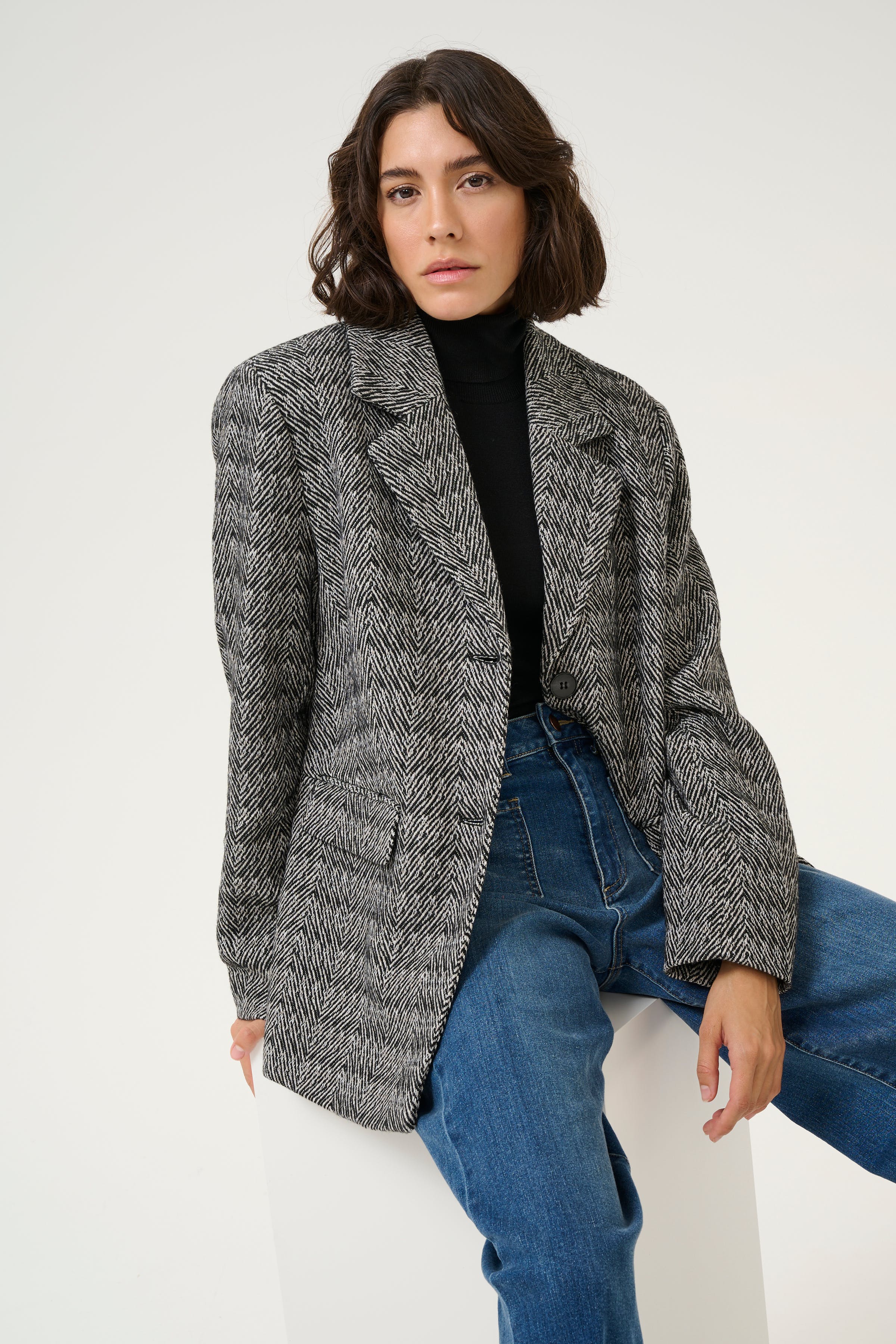 KAeda Oberbekleidung LOOKBOOK DETAIL 10509034-106581