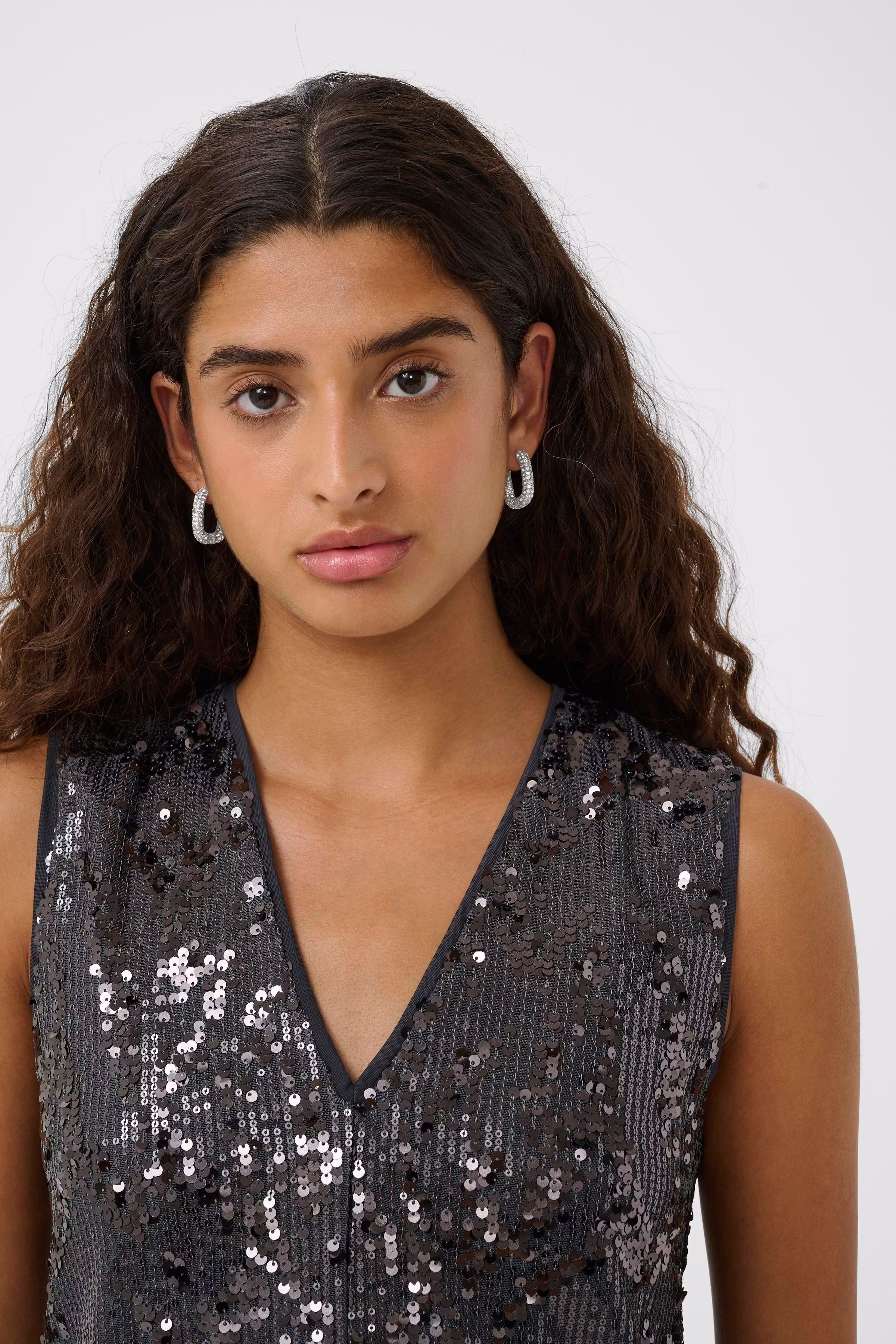 AGNESIW Øreringe LOOKBOOK FRONT 30112140-145002