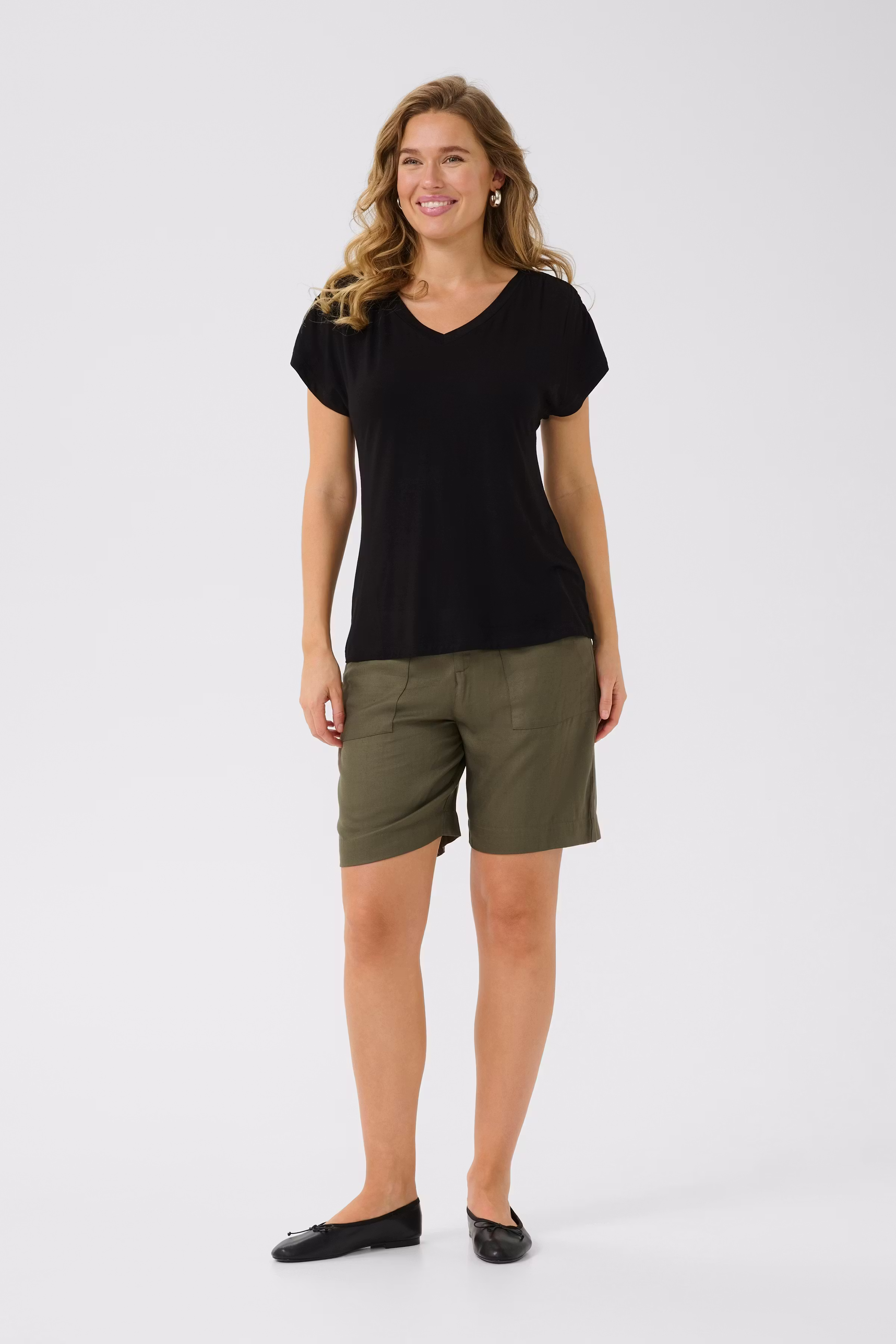 BPally T-shirt LOOKBOOK FRONT 10590938-100121B