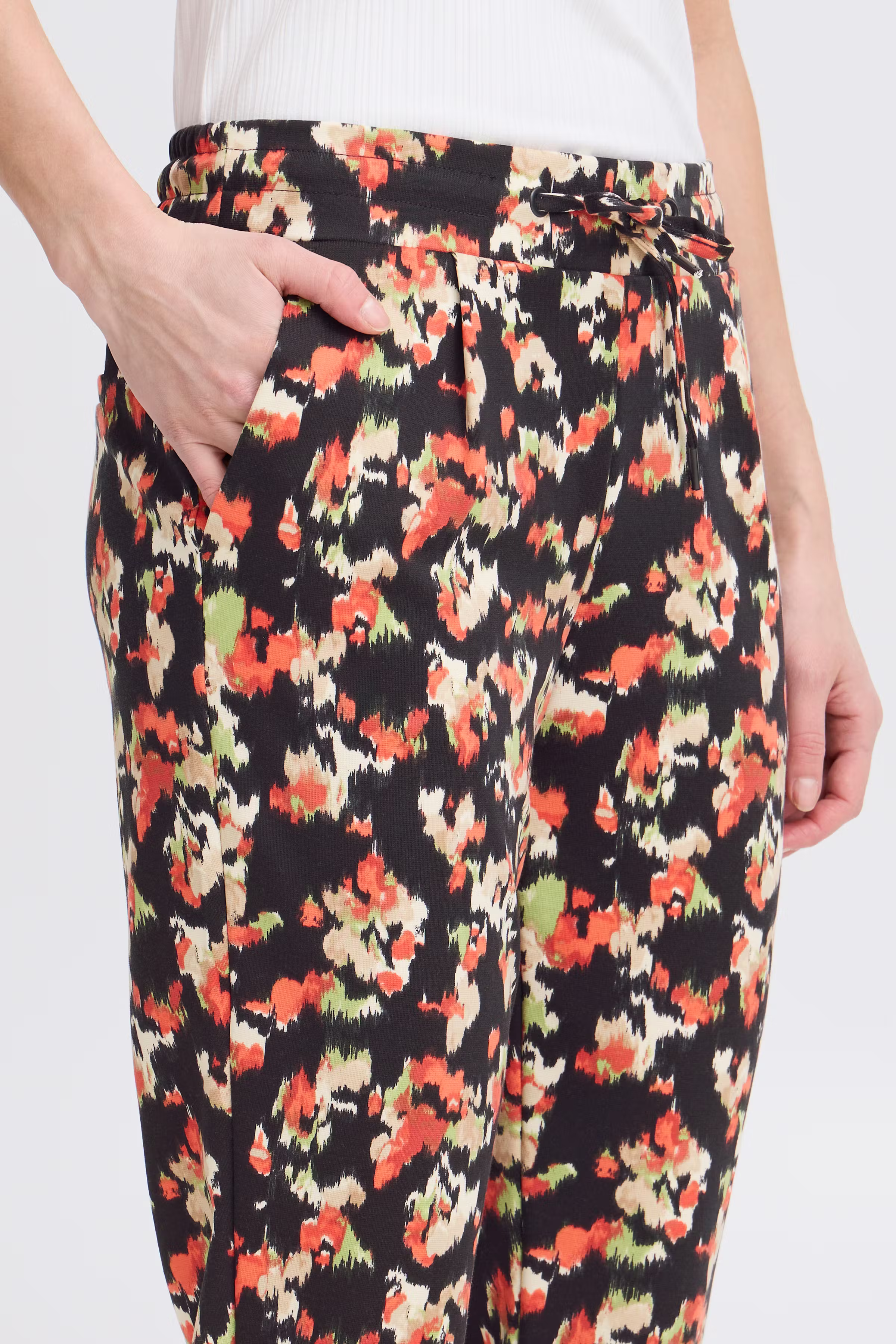IHKATE Broek LOOKBOOK DETAIL 20120504-202709
