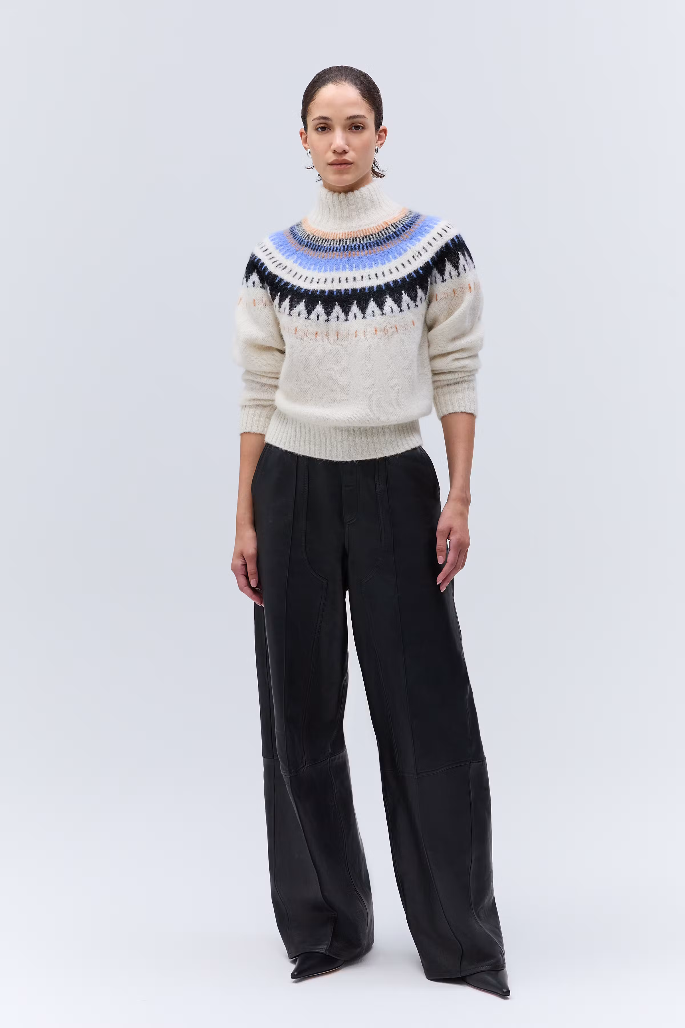 IOFidessa Pullover LOOKBOOK FRONT 30600032-WH015
