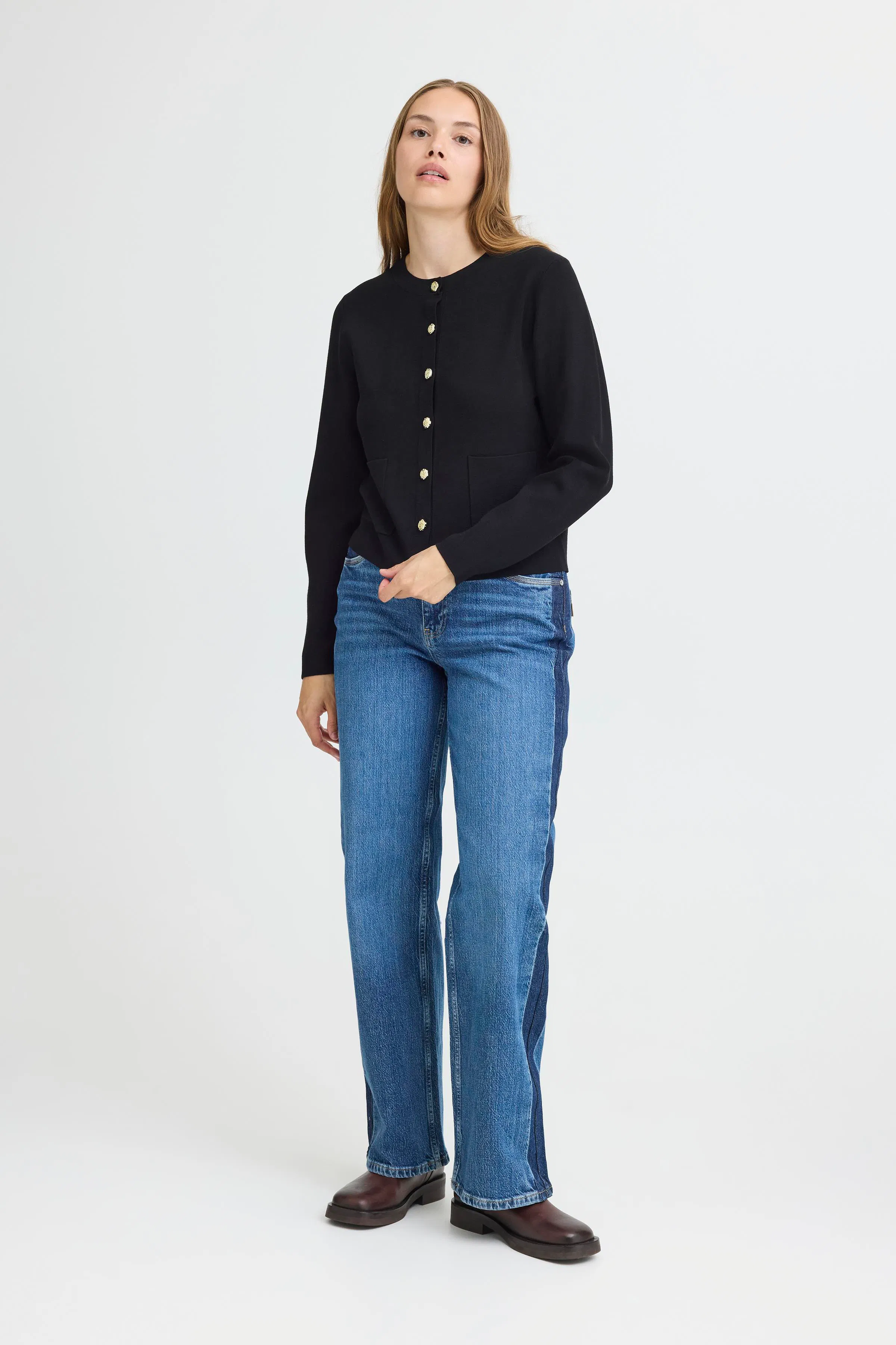 PZSARA Cardigan LOOKBOOK FRONT 50209055-193911
