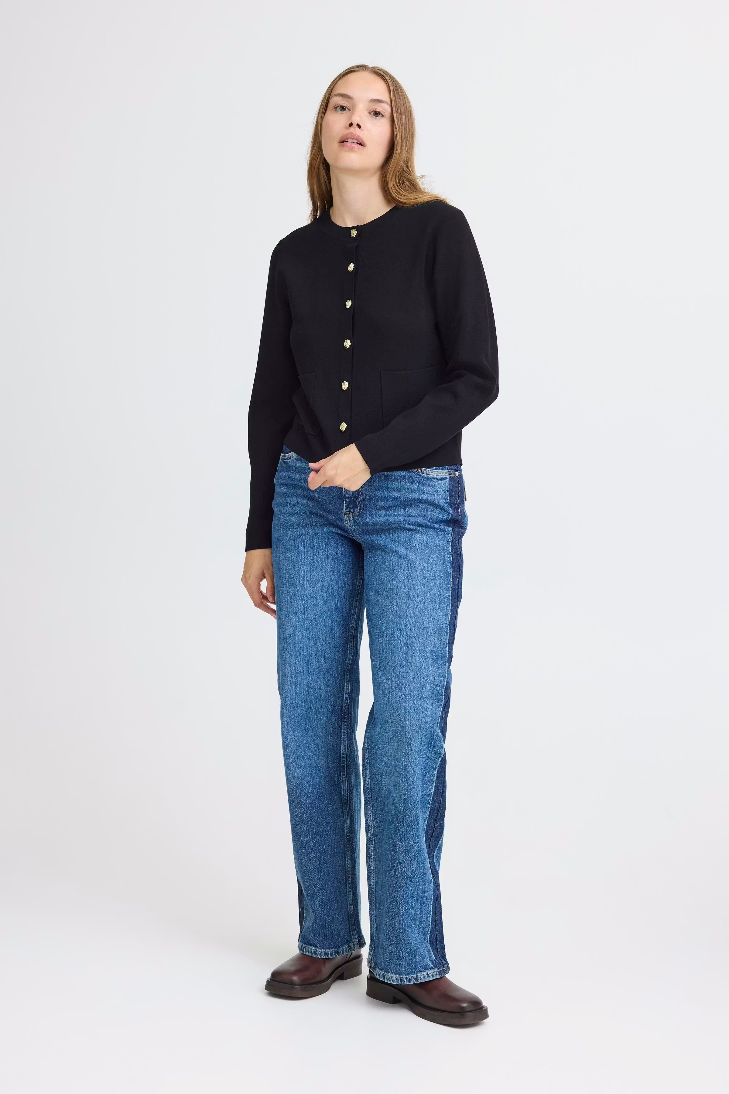 PZSARA Cardigan LOOKBOOK FRONT 50209055-193911