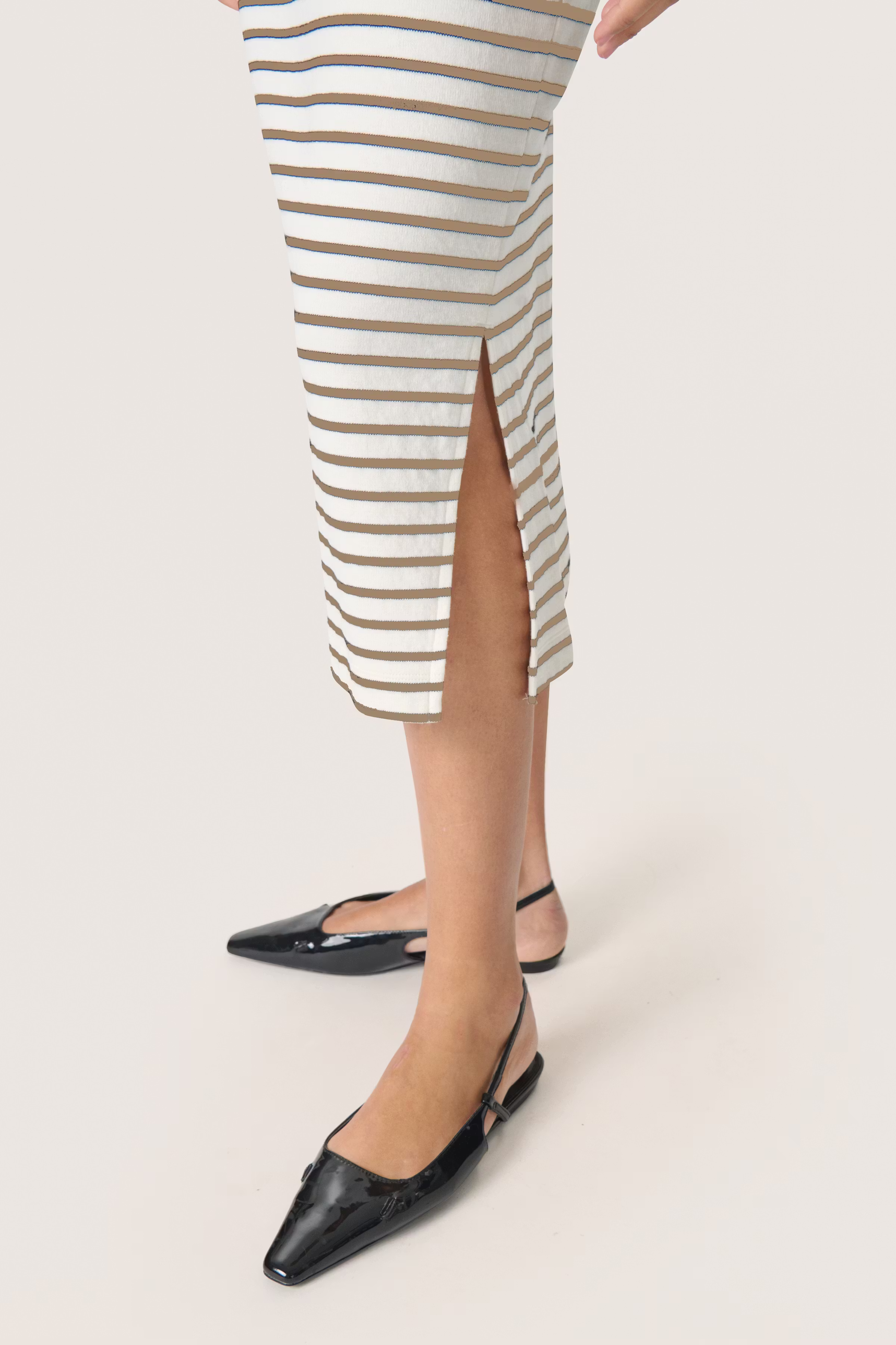 SLIngina Dress LOOKBOOK DETAIL 30408043-303502