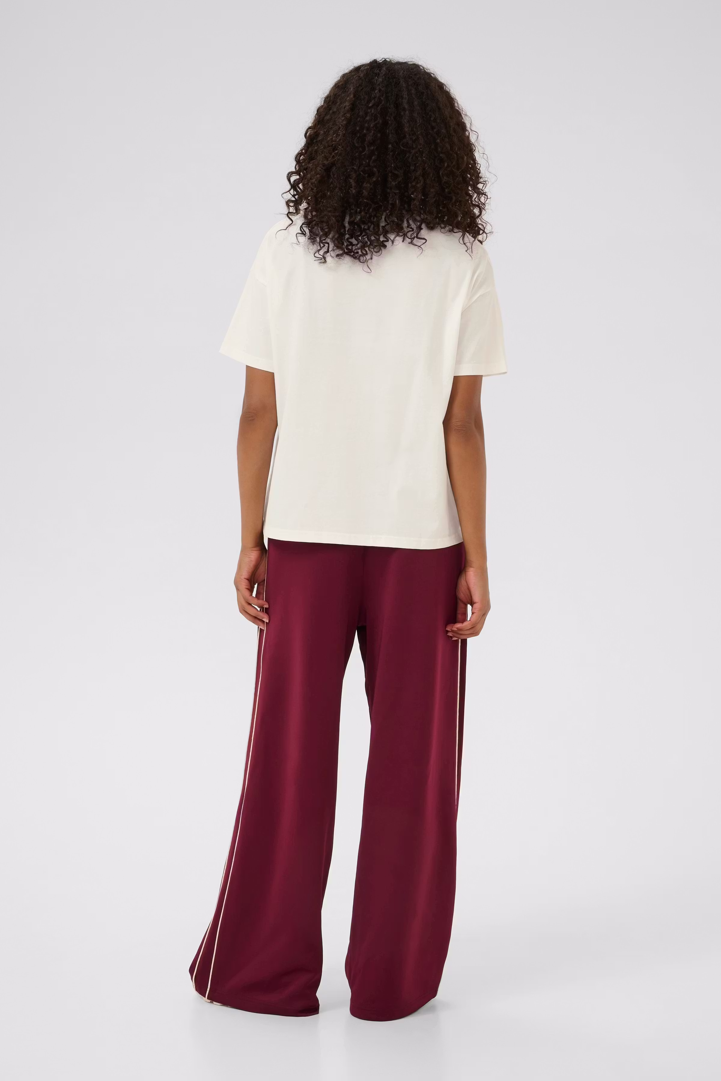 KAelly T-shirt LOOKBOOK BACK 10510666-110602