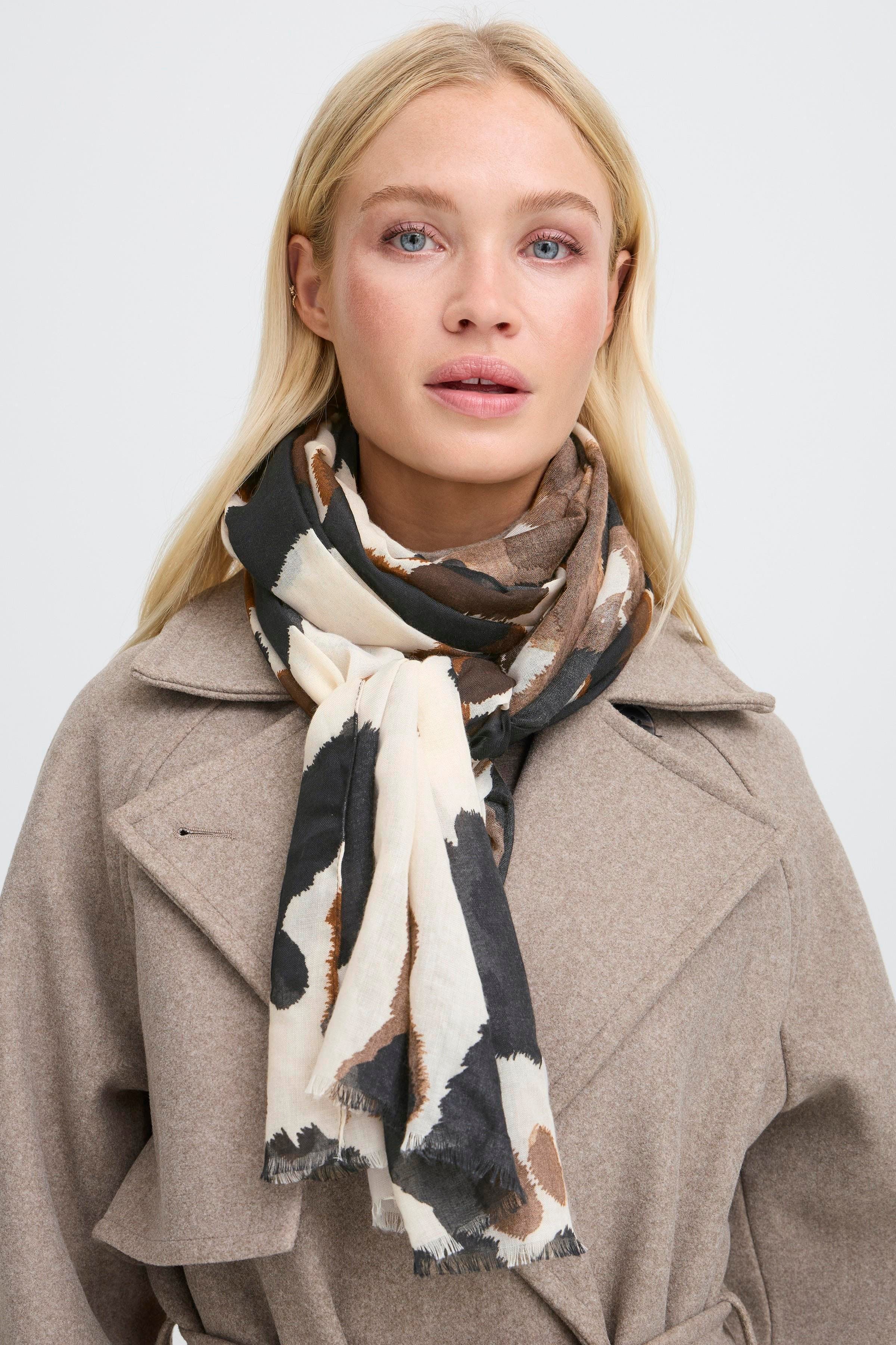 BYWALLAM Skjerf LOOKBOOK DETAIL 20818277-900002182