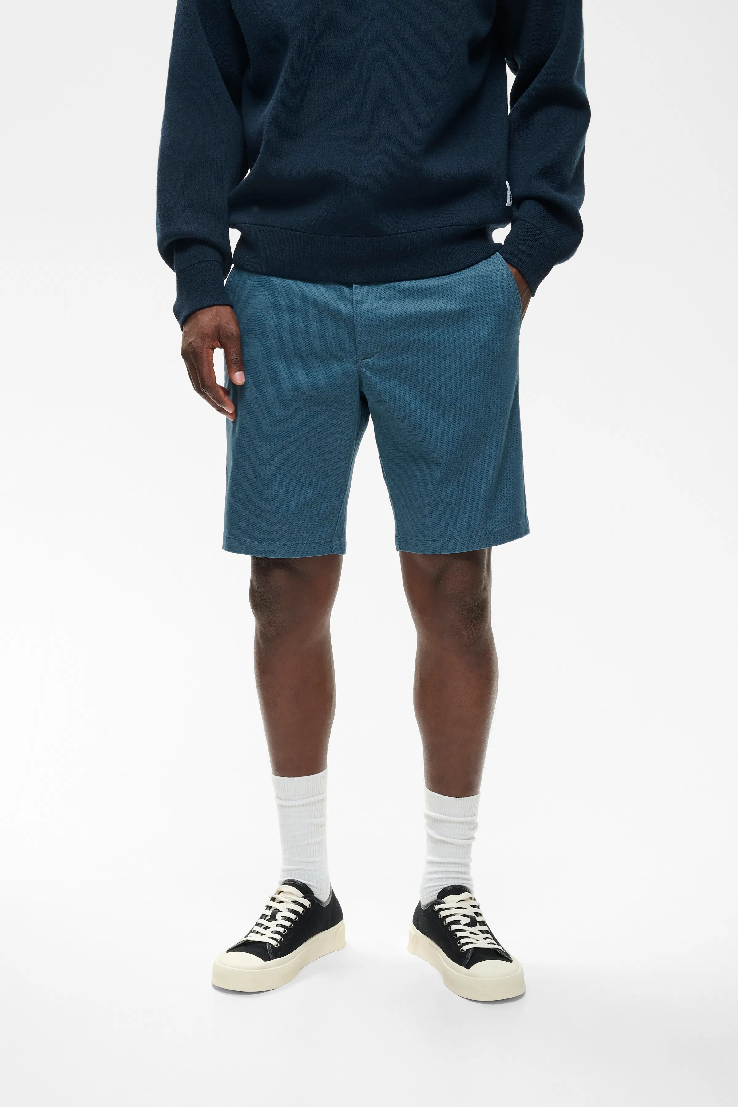MAthomas Shorts LOOKBOOK FRONT 30207368-184218