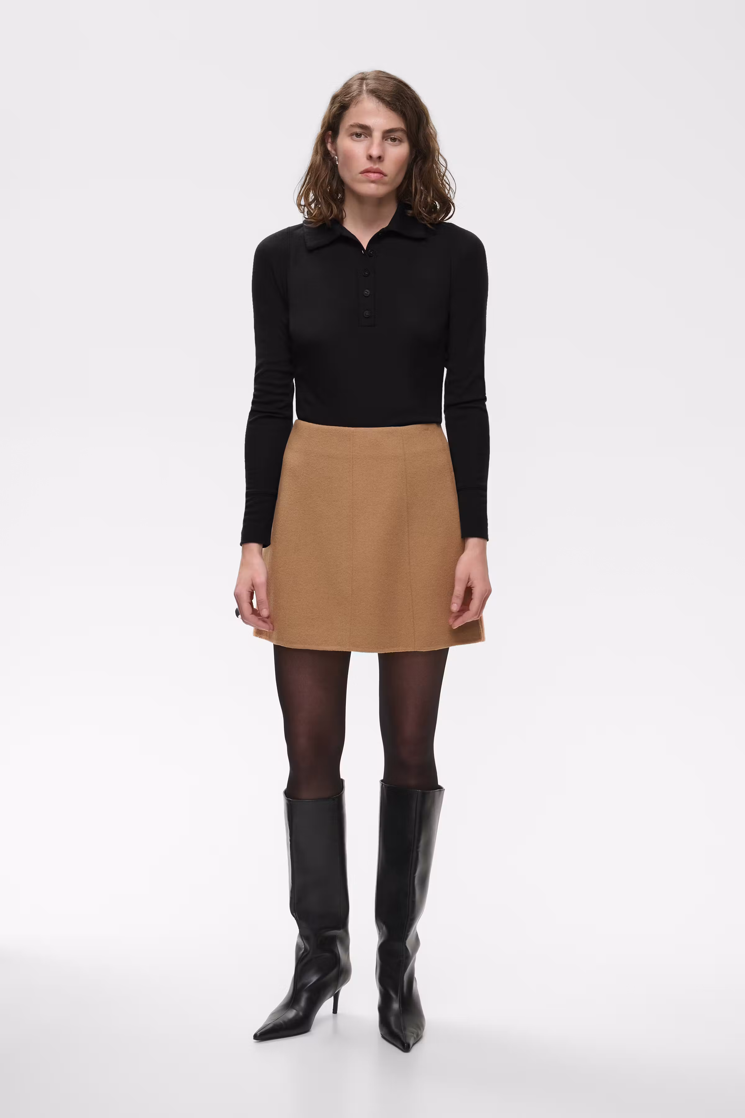IOSora Skirt LOOKBOOK FRONT 30600105-BE390
