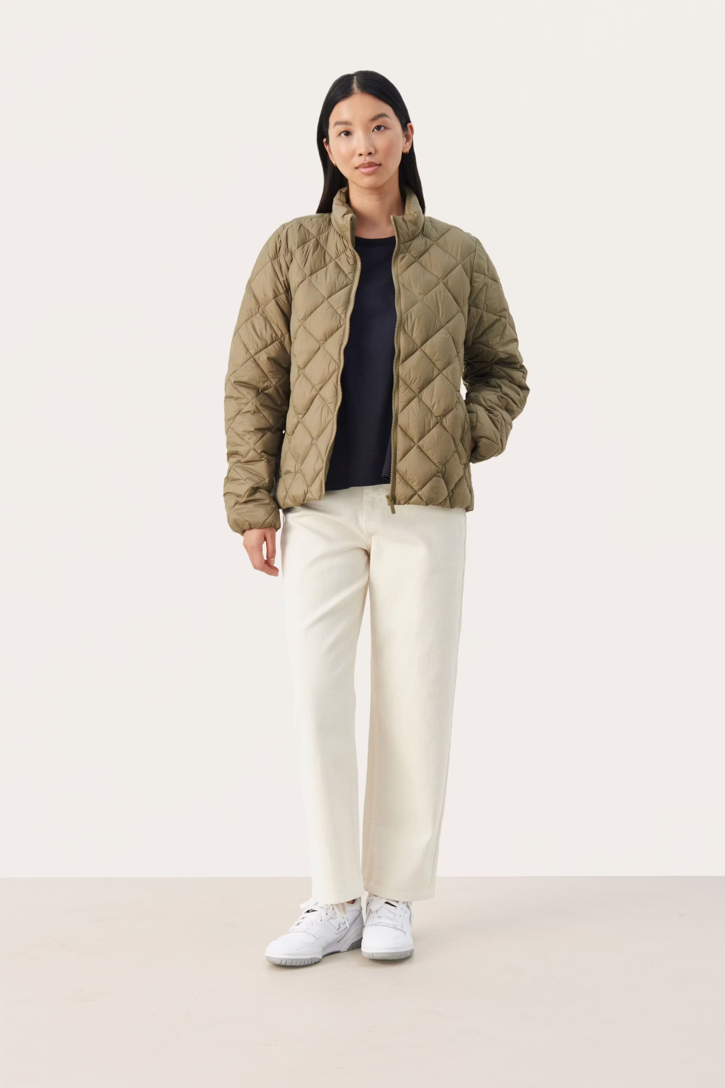 OliaPW Kort dunjacka LOOKBOOK FRONT 30307752-170517