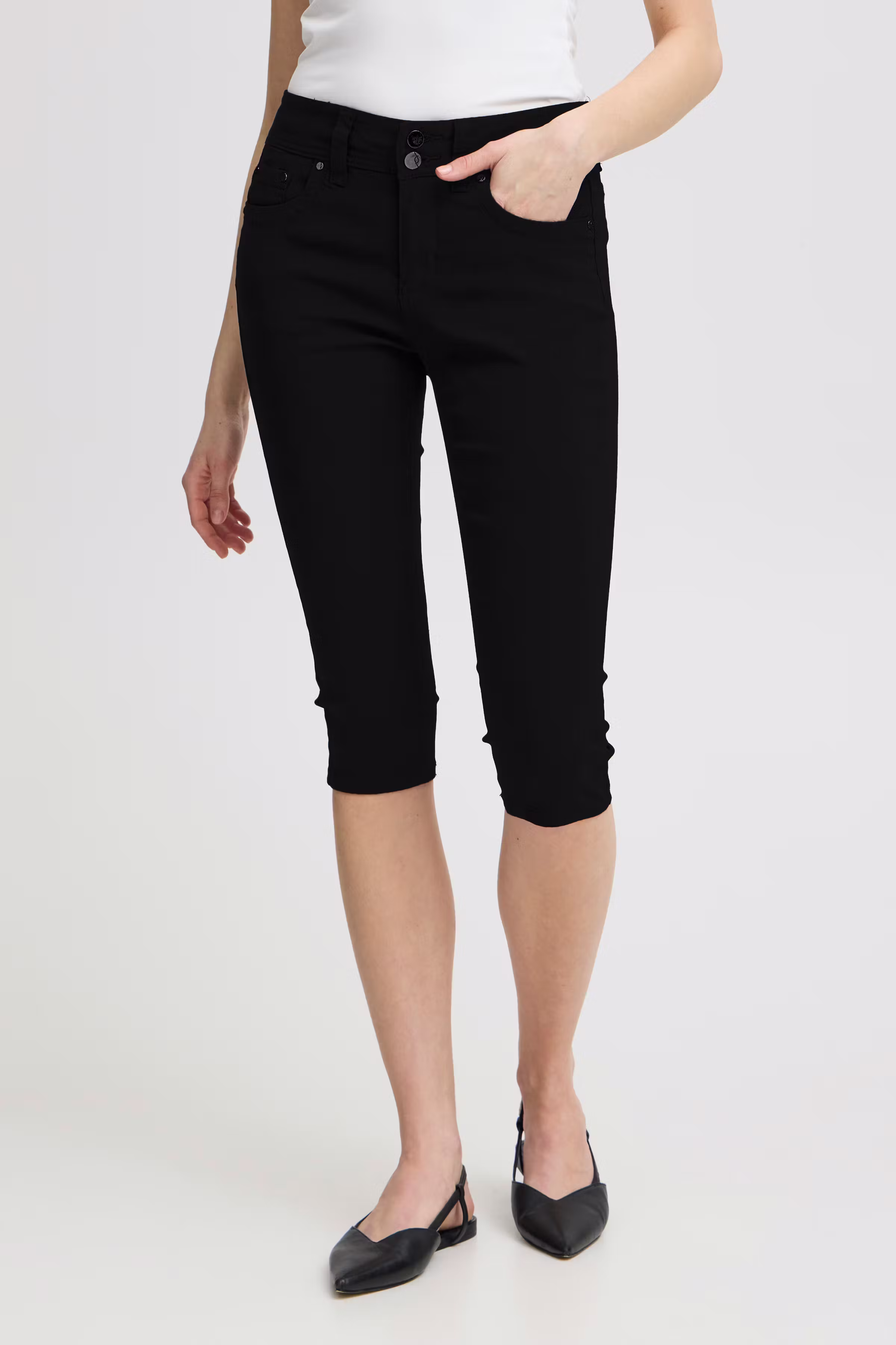 ZALINFR BUKSER LOOKBOOK FRONT 20600669-60096