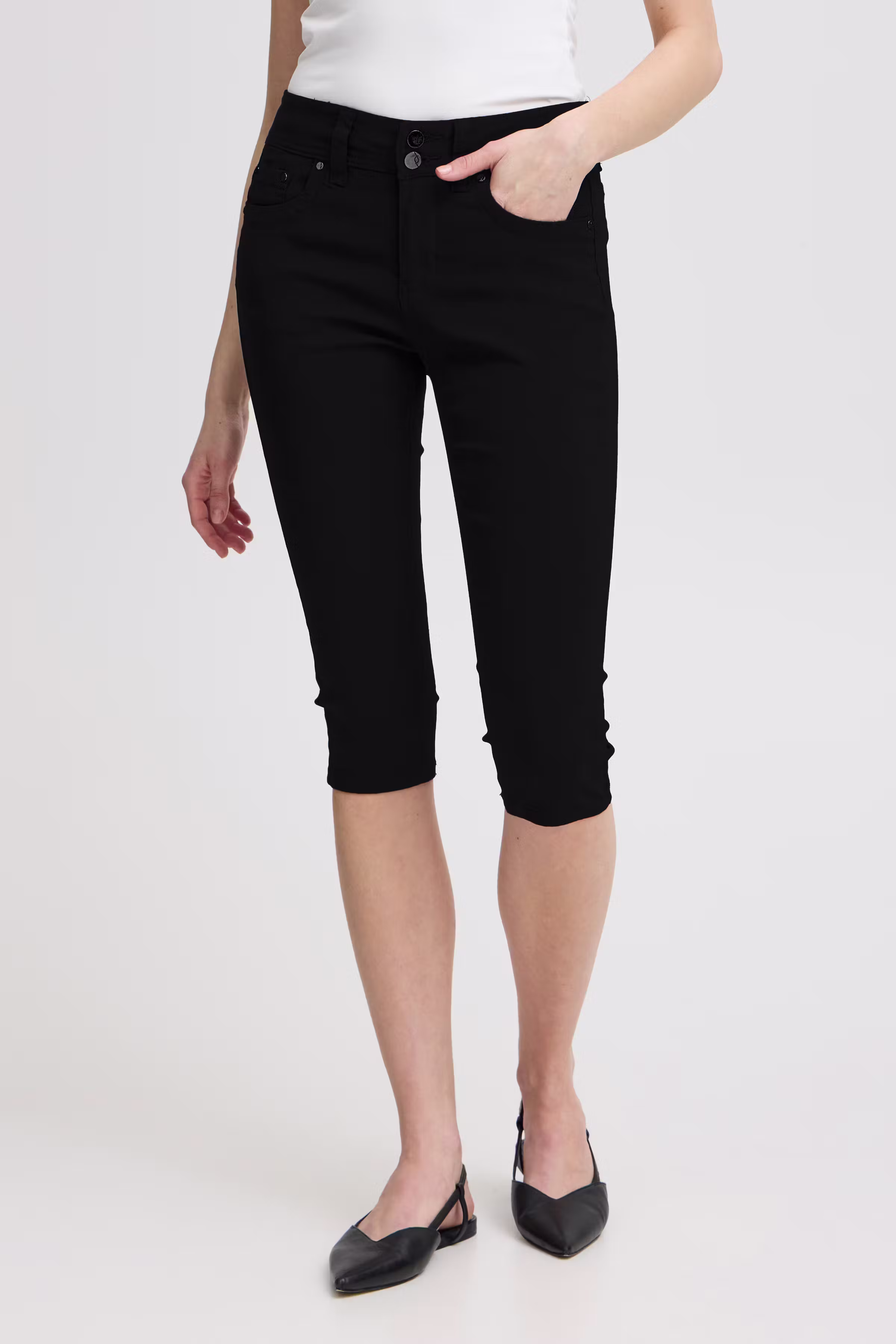 ZALINFR BUKSER LOOKBOOK FRONT 20600669-60096