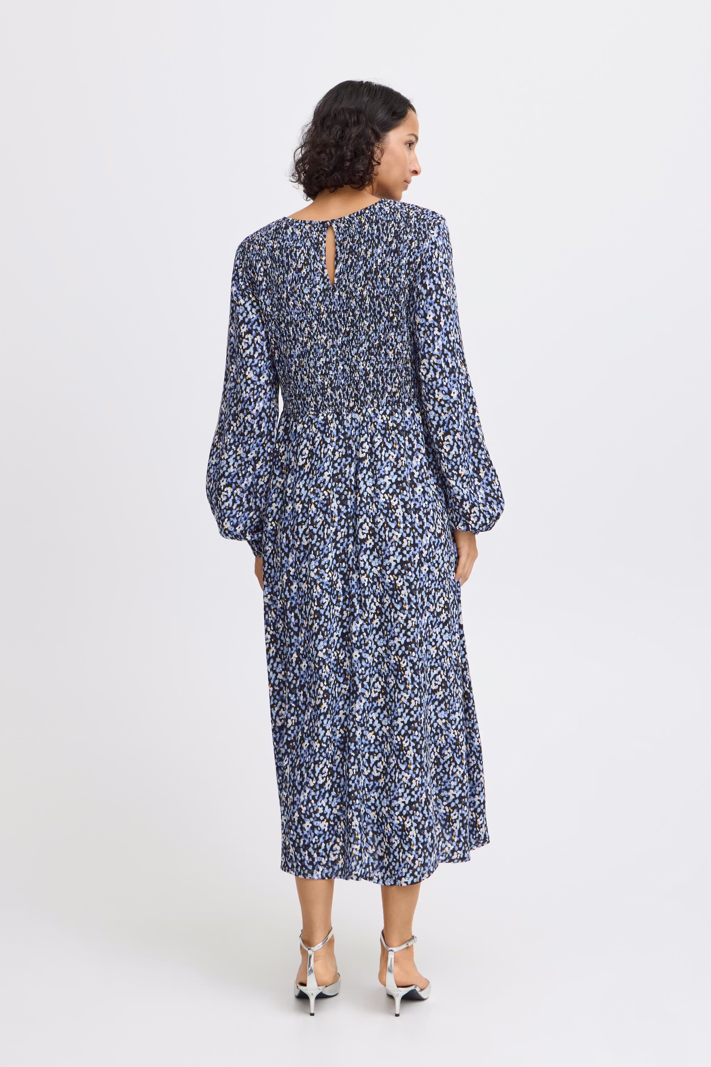 BYJOSA Jurk LOOKBOOK BACK 20815242-203368