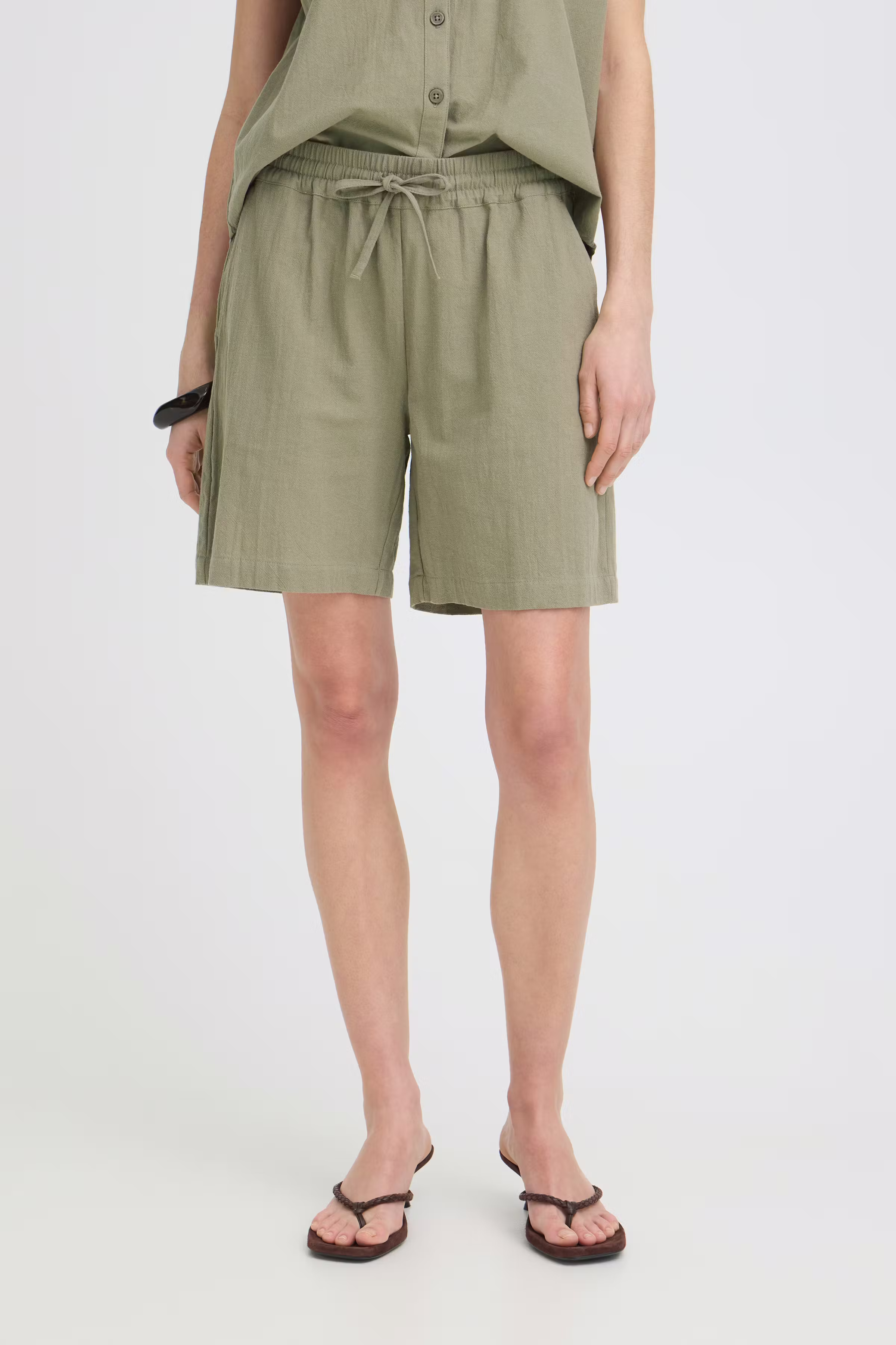 BYELLANA Shorts LOOKBOOK FRONT 20818985-170613