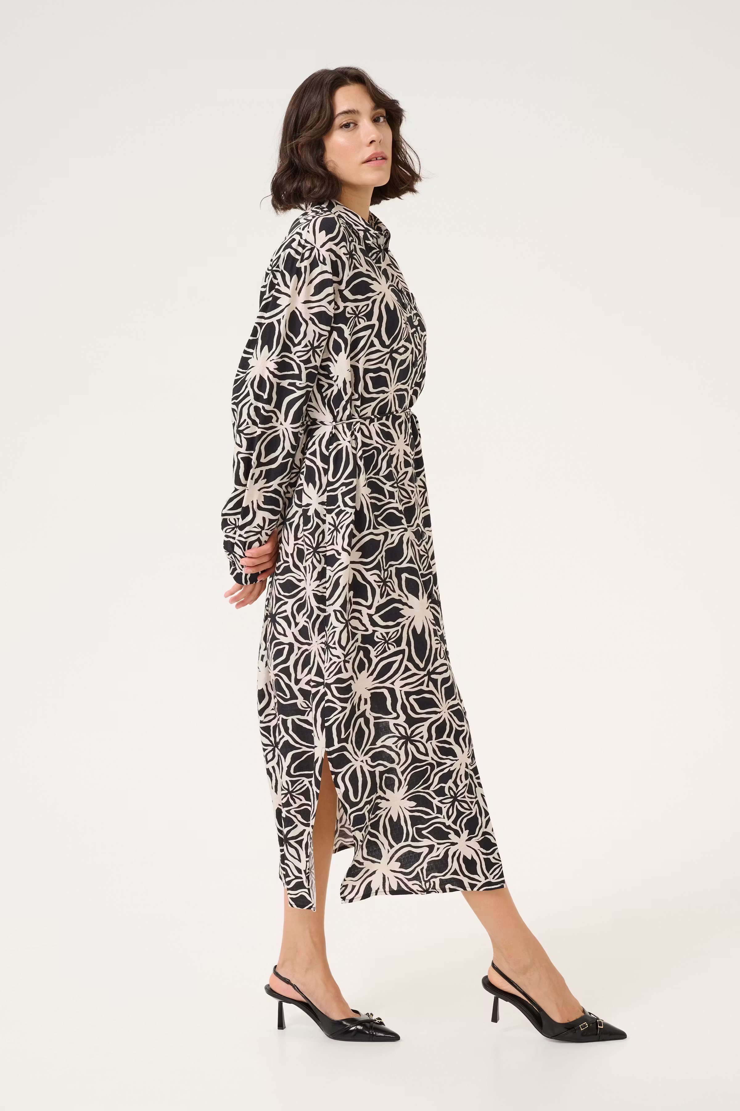 KAhannah Dress LOOKBOOK FRONT 10509605-107080