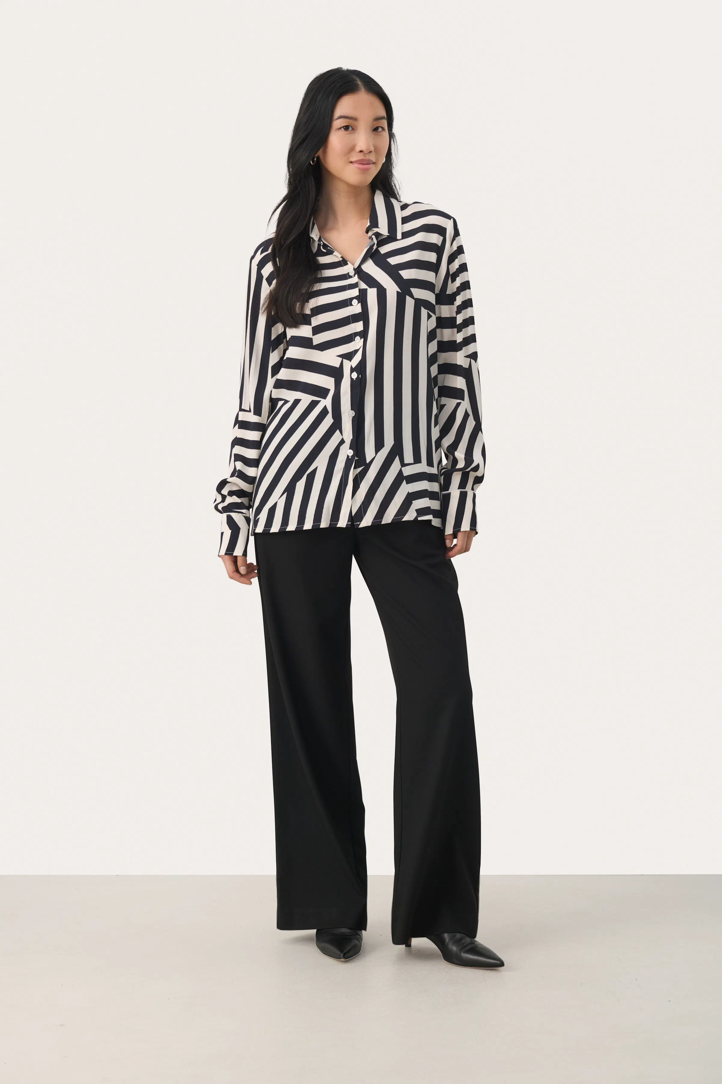 DelvinPW Skjorte LOOKBOOK FRONT 30308381-302748