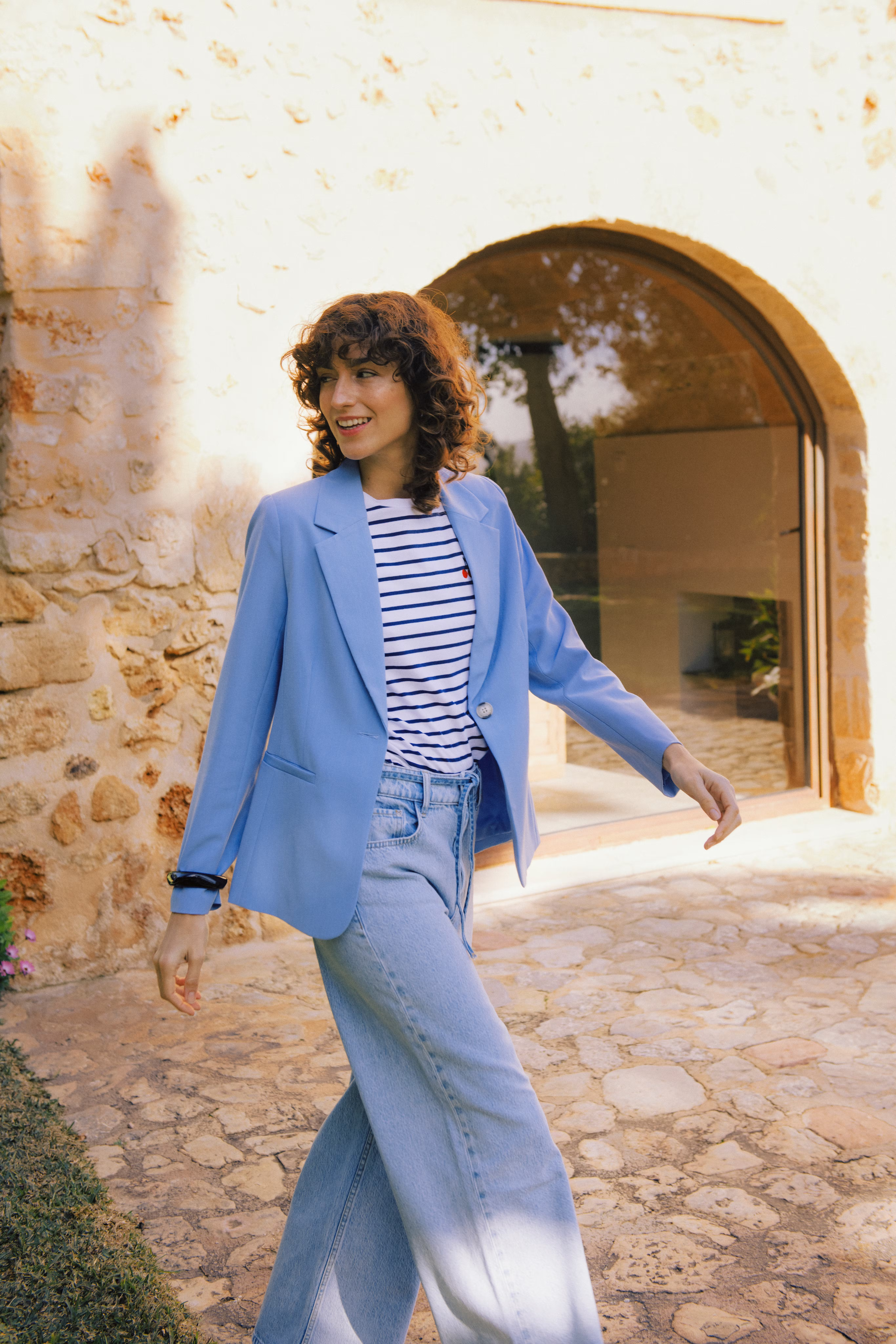 BYDANTA Blazer LOCATION NONE 20816136-1640201