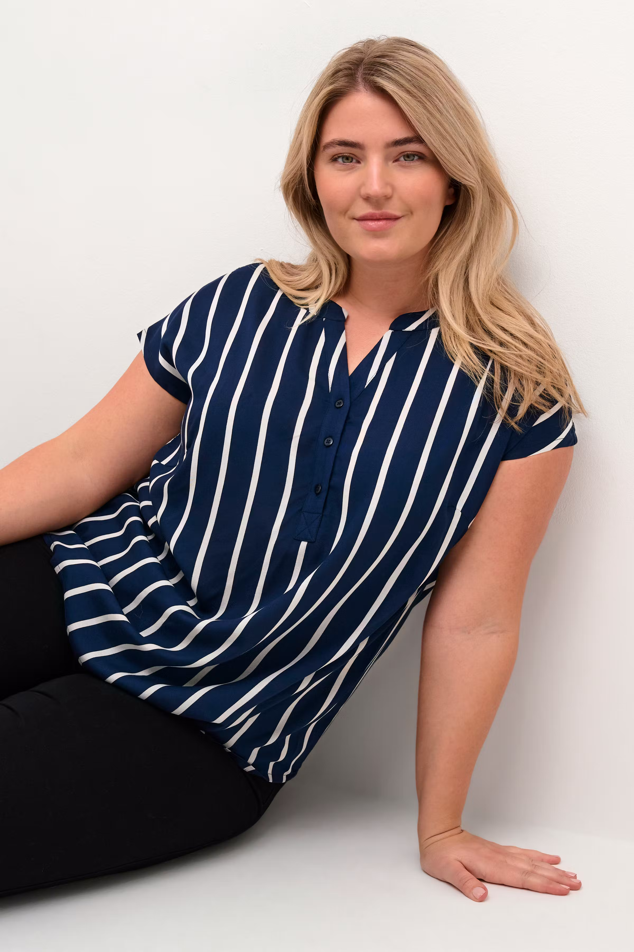 KCsida Bluse LOOKBOOK DETAIL 10581573-105120