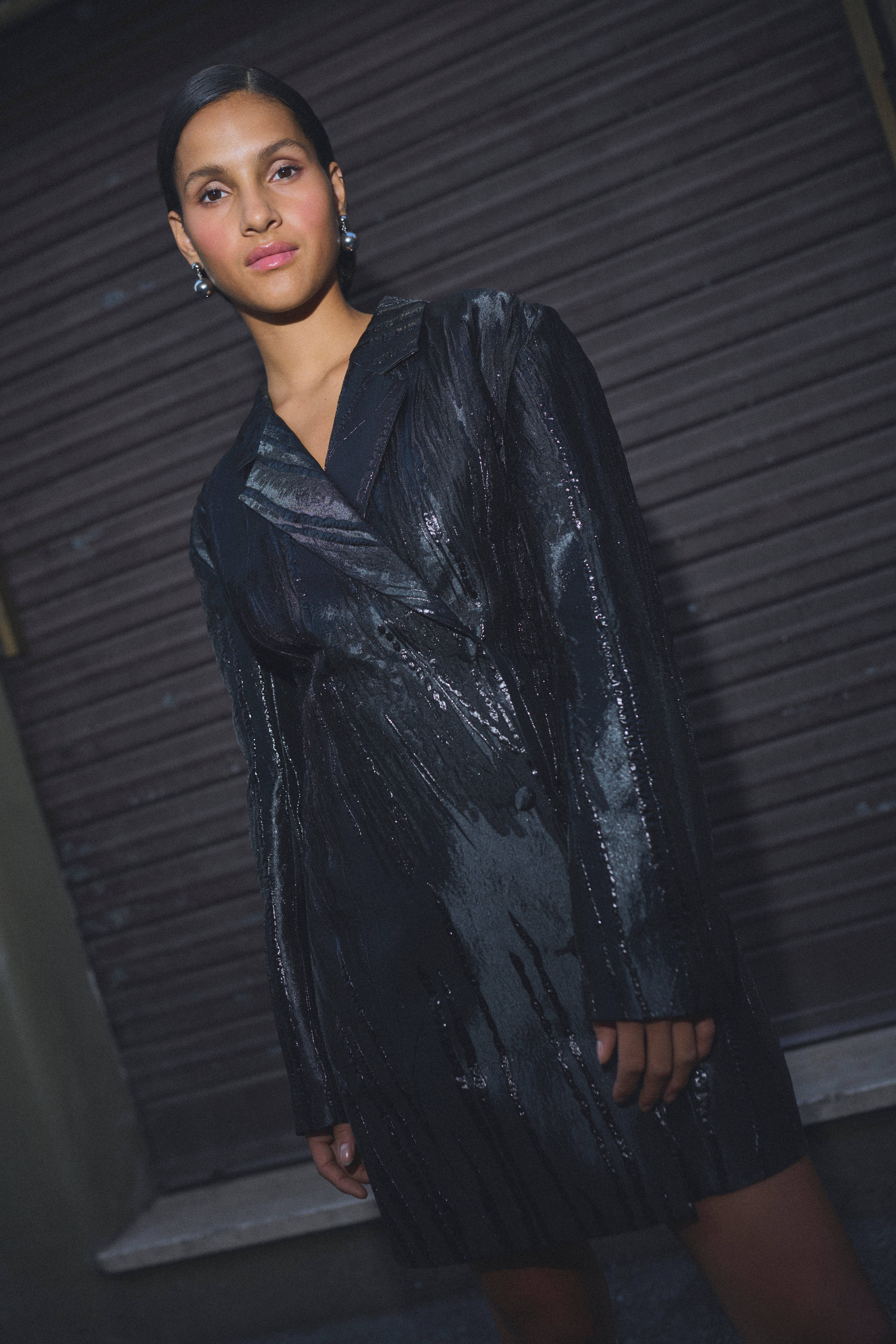 KBShirley Kjole LOCATION NONE 10105228-194008