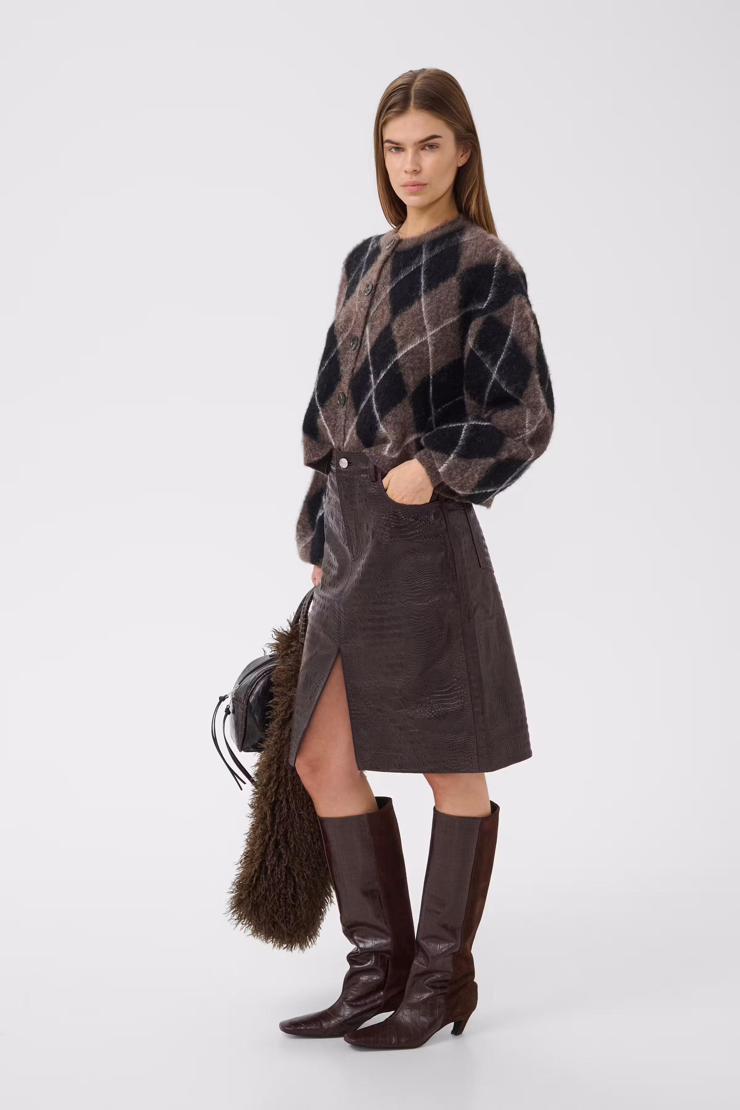 GZsida Cardigan LOOKBOOK FRONT 10911509-1000153