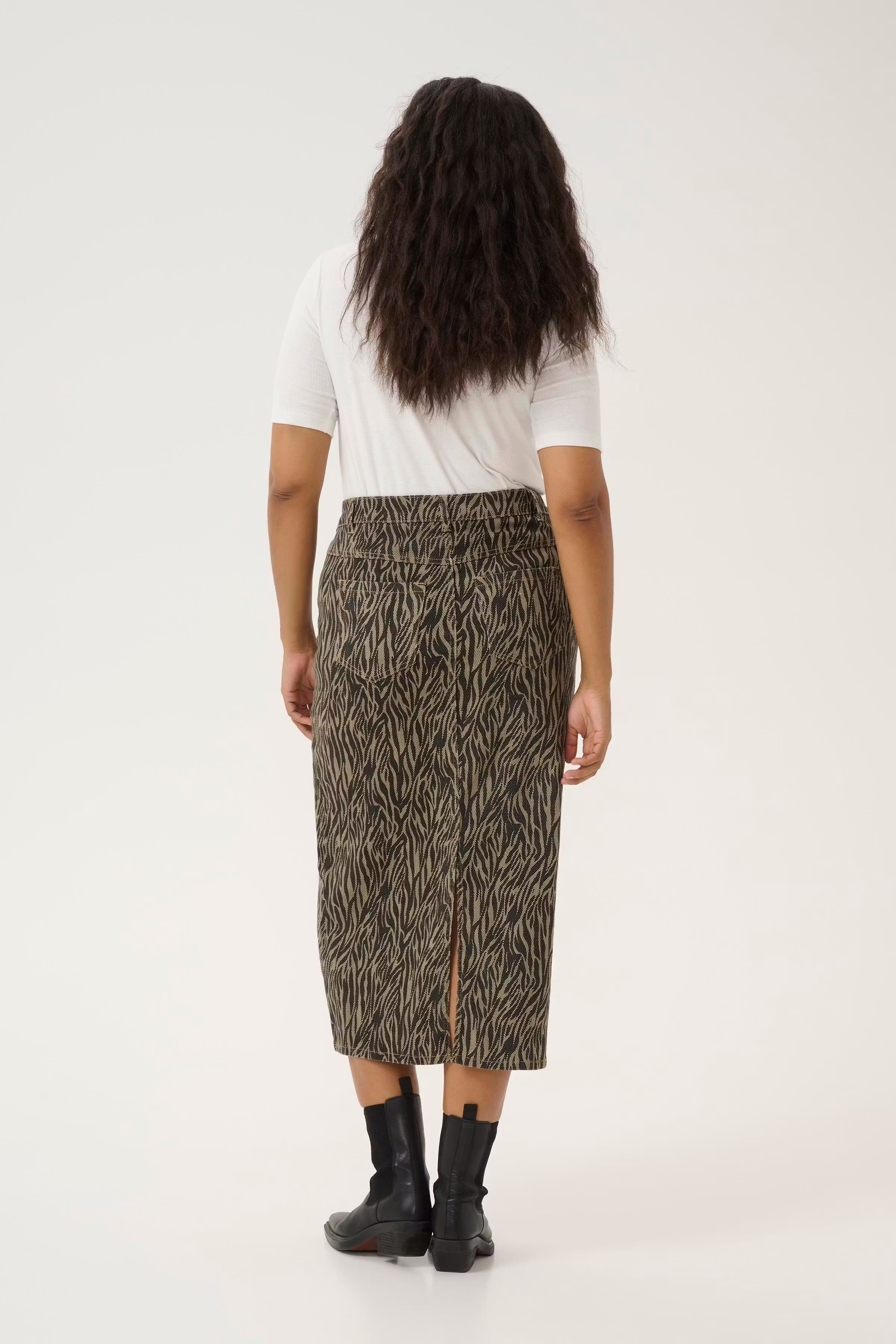 KCleonoma Denim Skirt LOOKBOOK BACK 10583408-107719