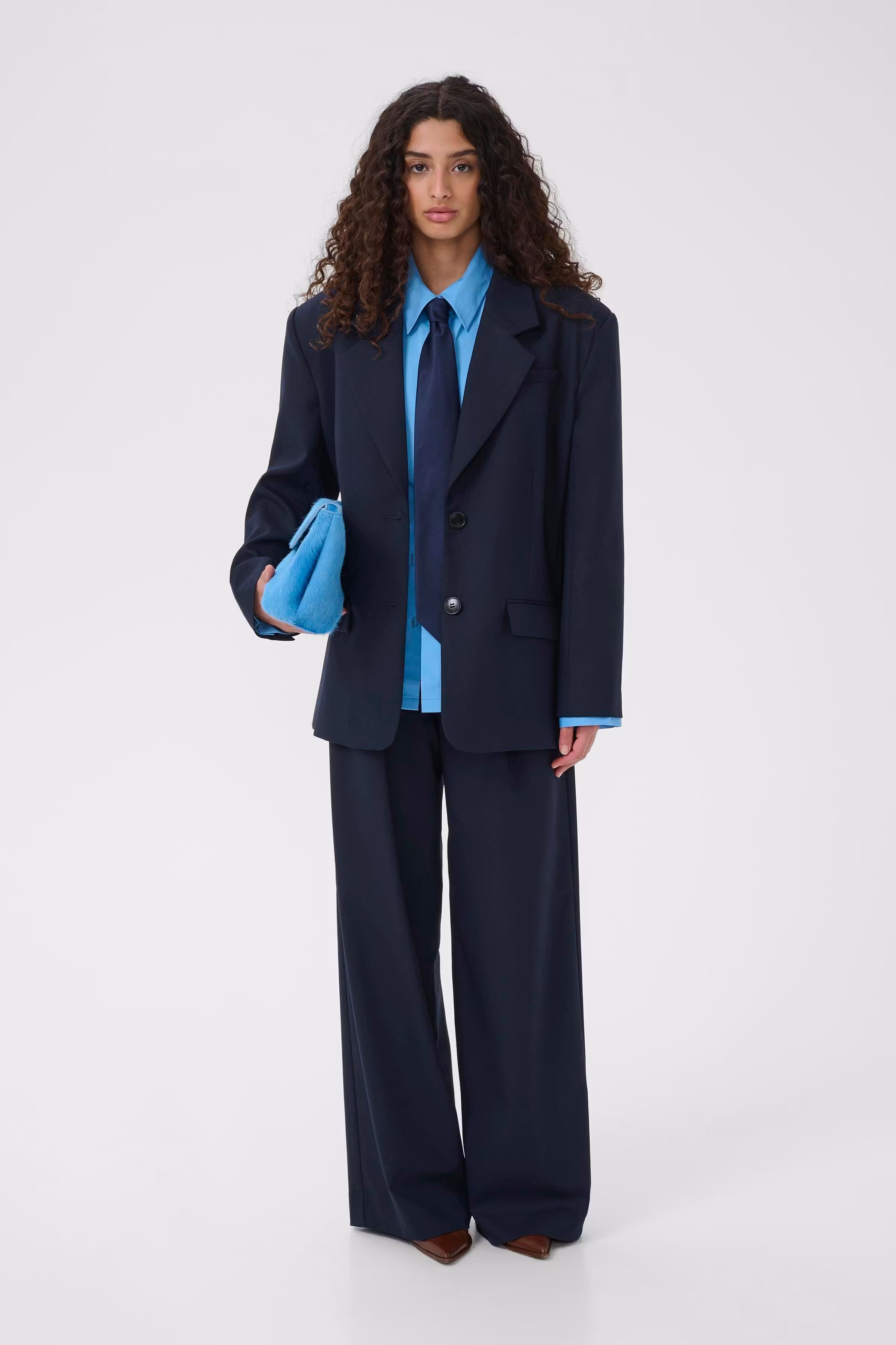 GZpaula Blazer LOOKBOOK FRONT 10910614-193922