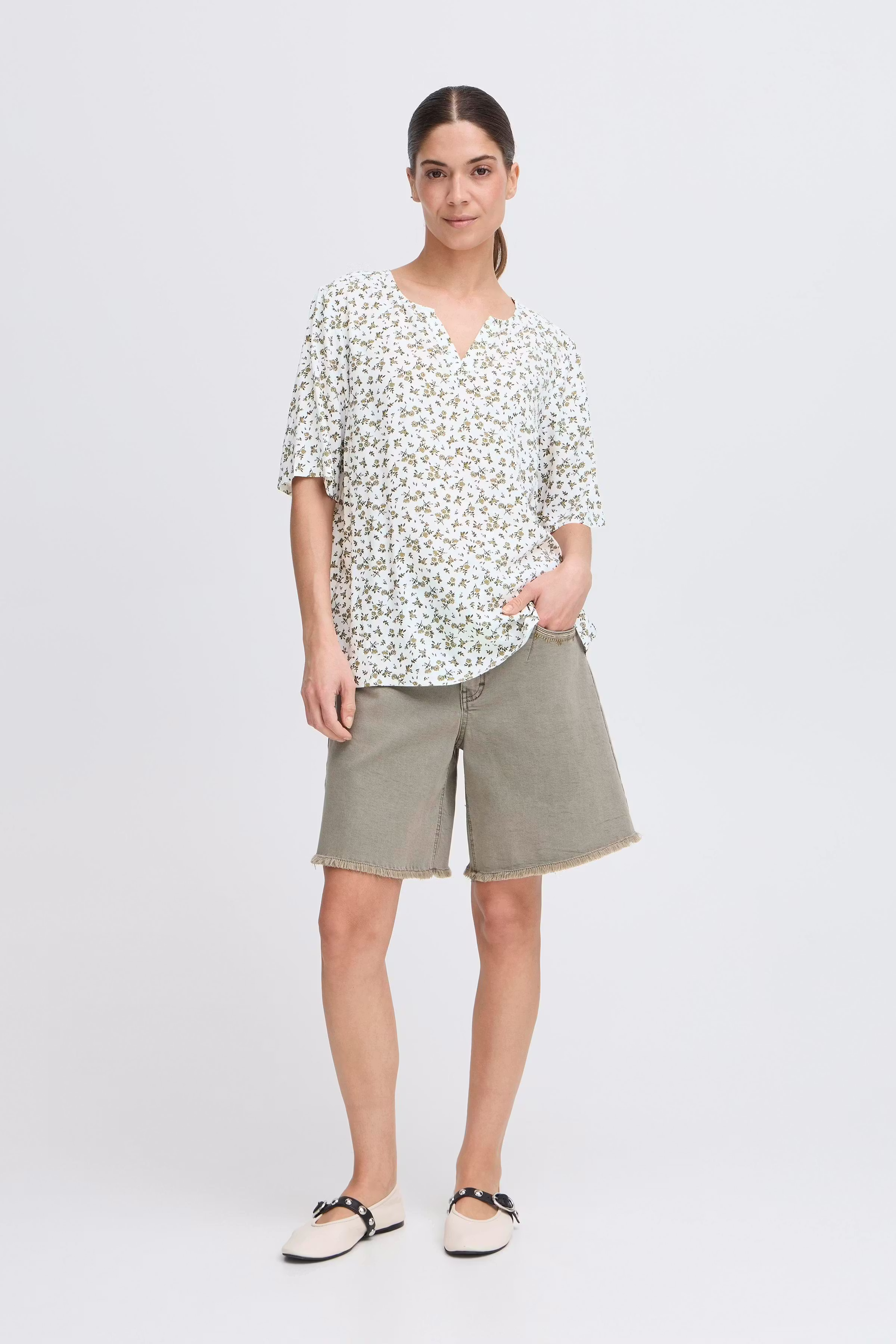 PZNELLY Bluse LOOKBOOK FRONT 50208981-205311