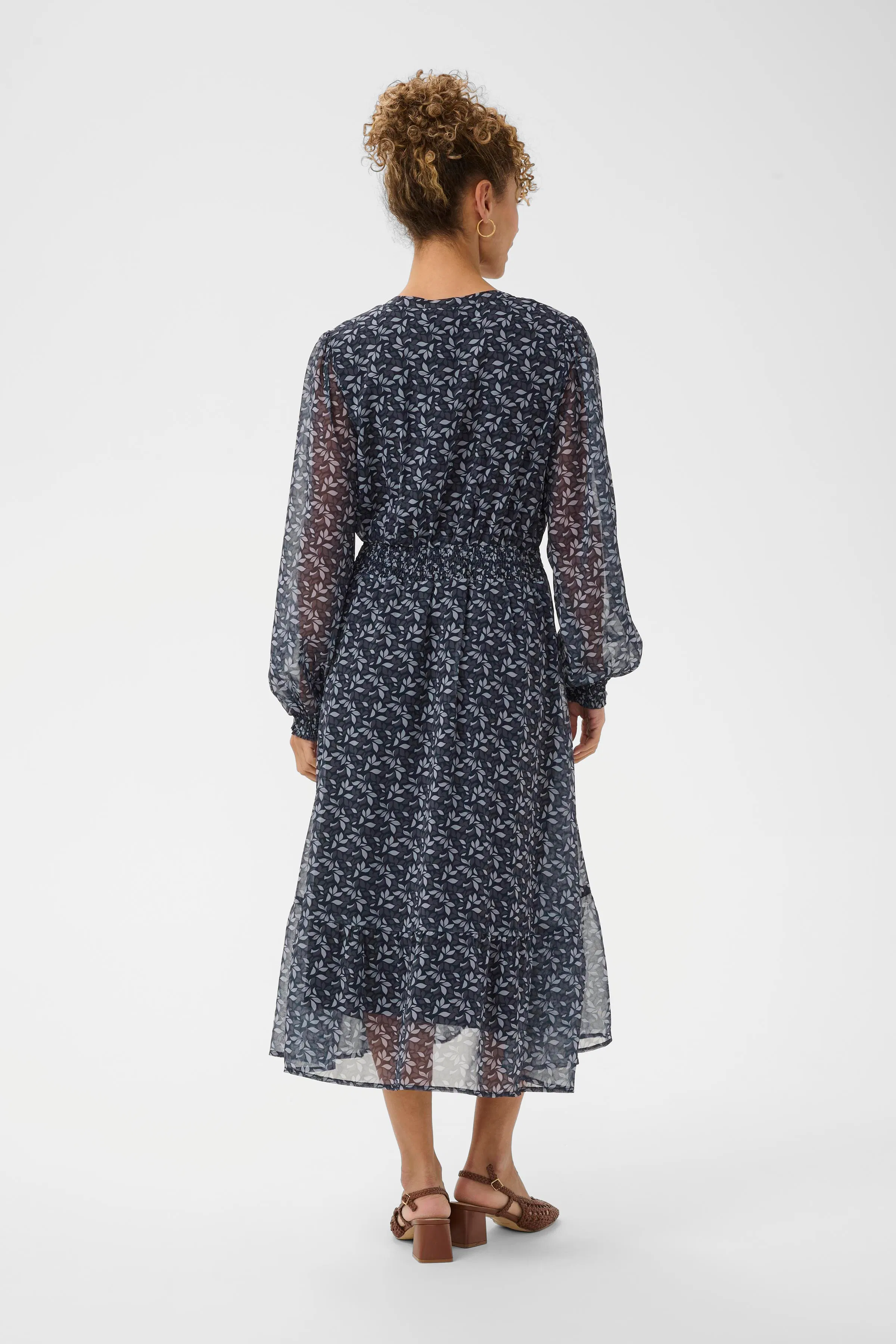 CRYuna Kjole LOOKBOOK BACK 10615248-109585