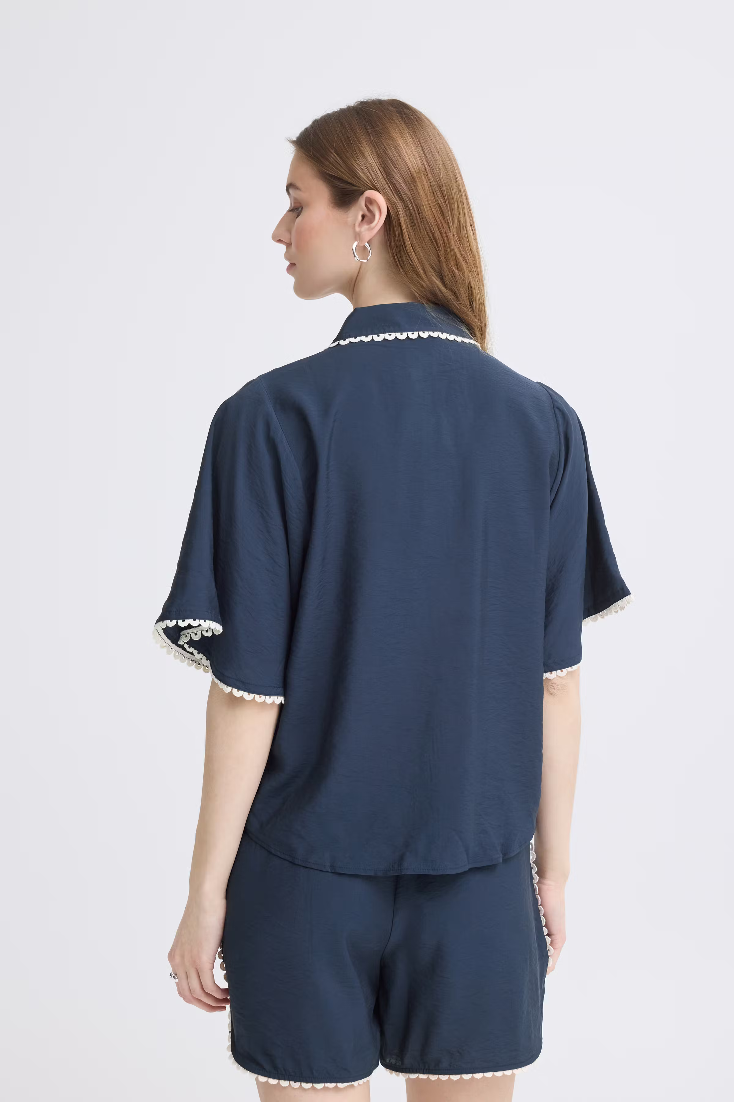 IHLENI Skjorte LOOKBOOK BACK 20125361-194010