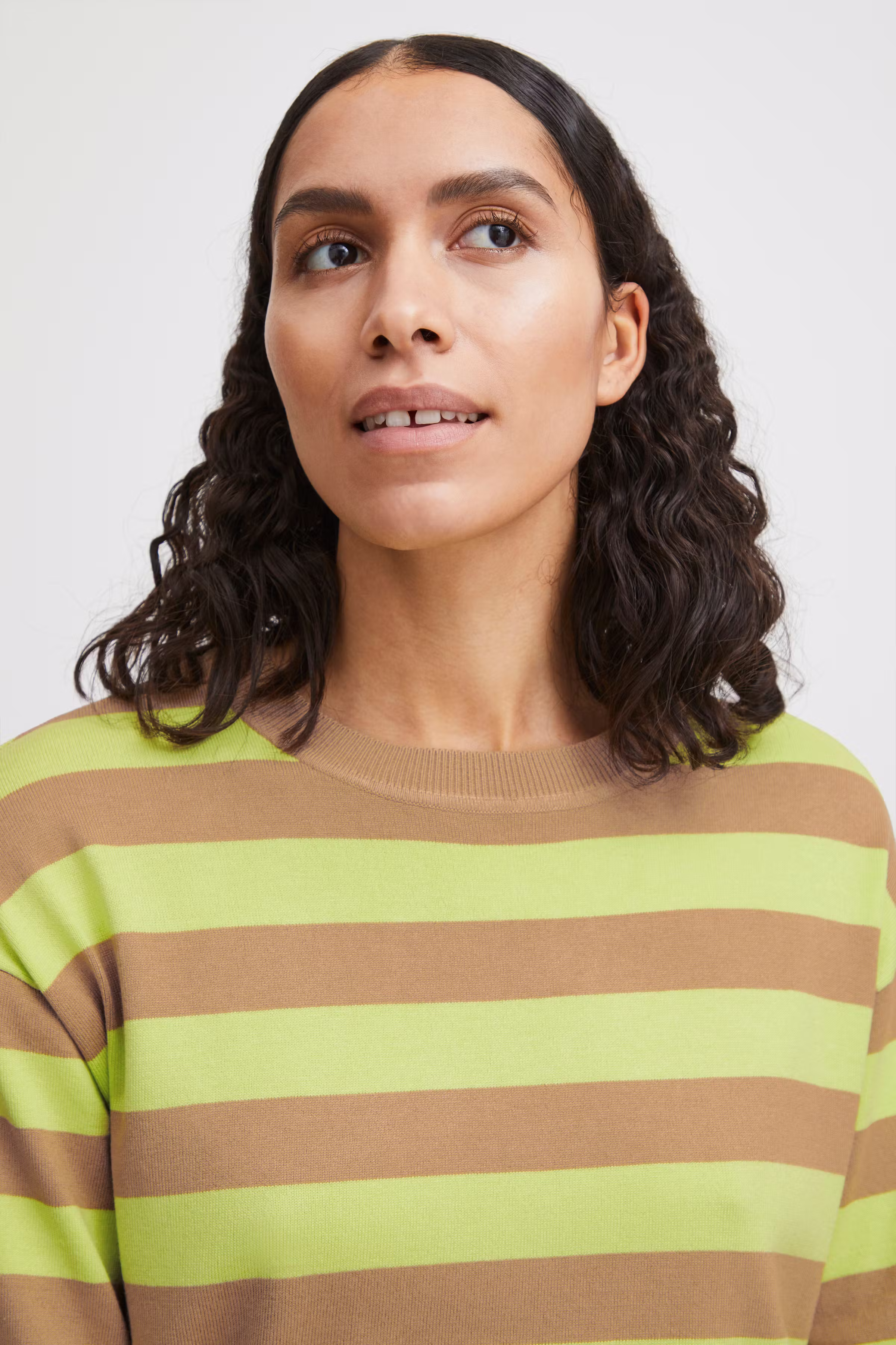 BYMMORLA Pullover LOOKBOOK DETAIL 20814397-202681