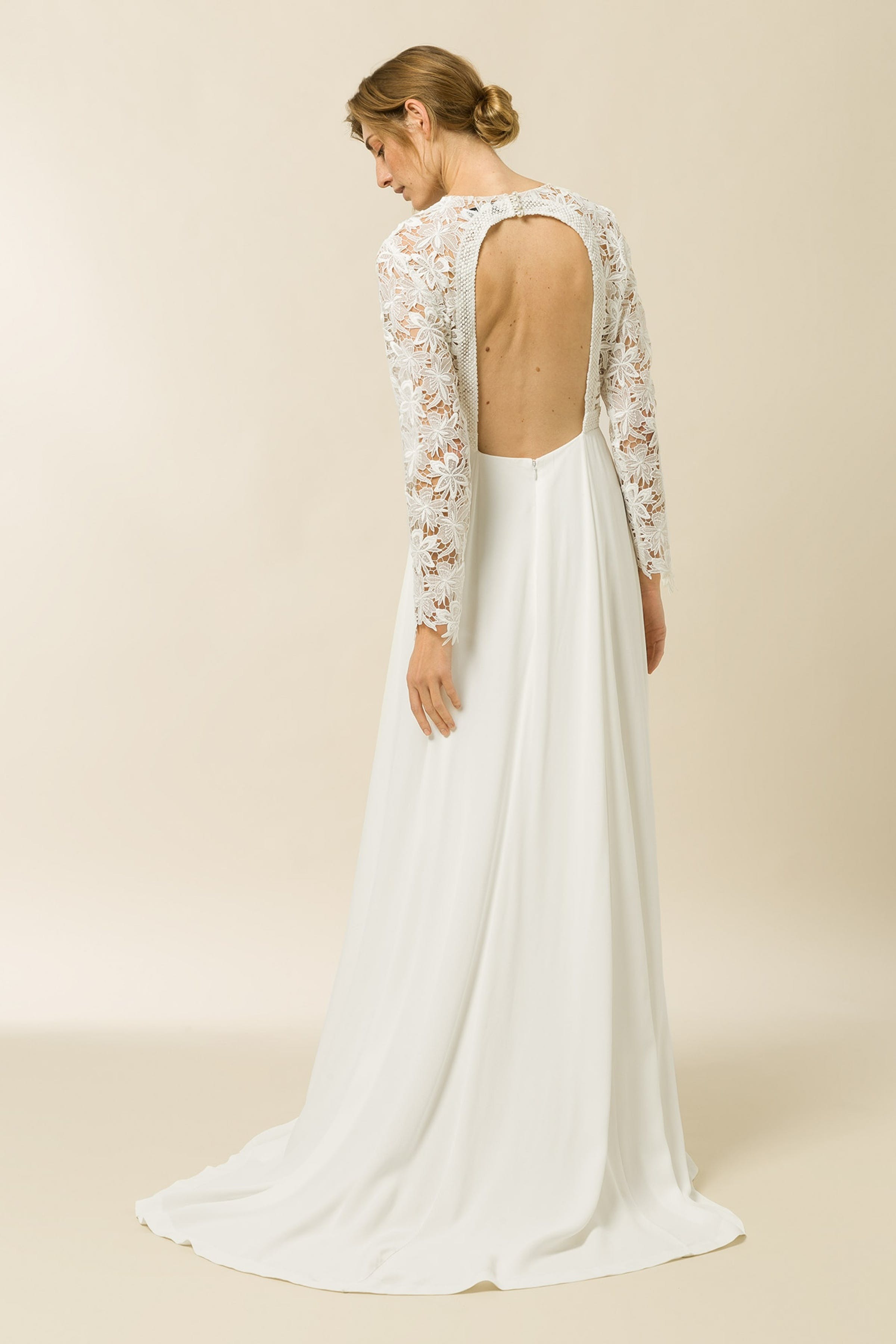 MACY Kleid LOOKBOOK BACK 30600198-WH010