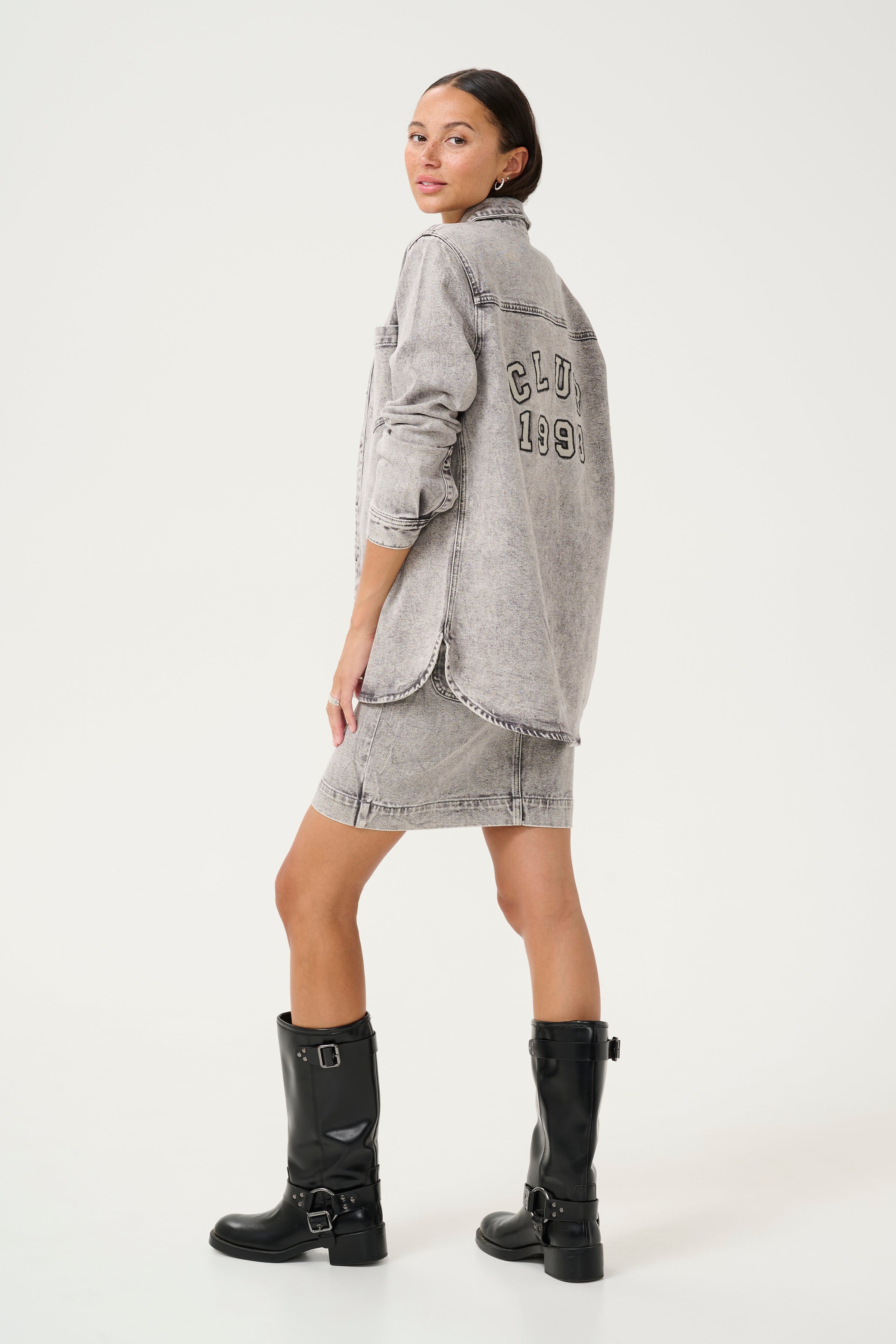 KAamelia Denim Shirt LOOKBOOK BACK 10509655-107107