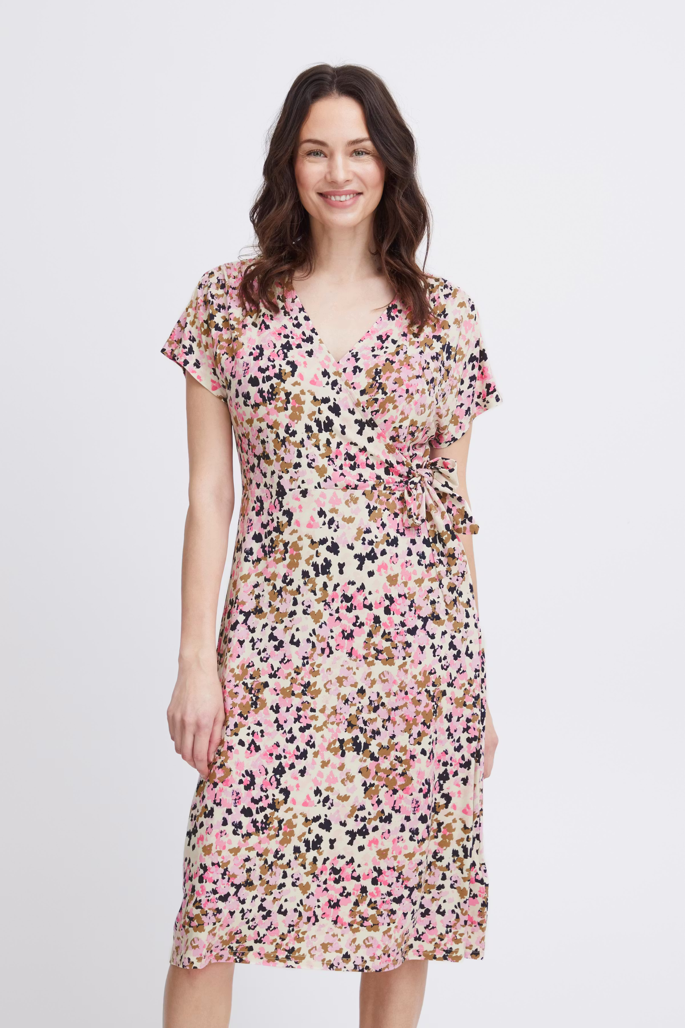 FRDOTTIE Kjole LOOKBOOK FRONT 20613921-203812