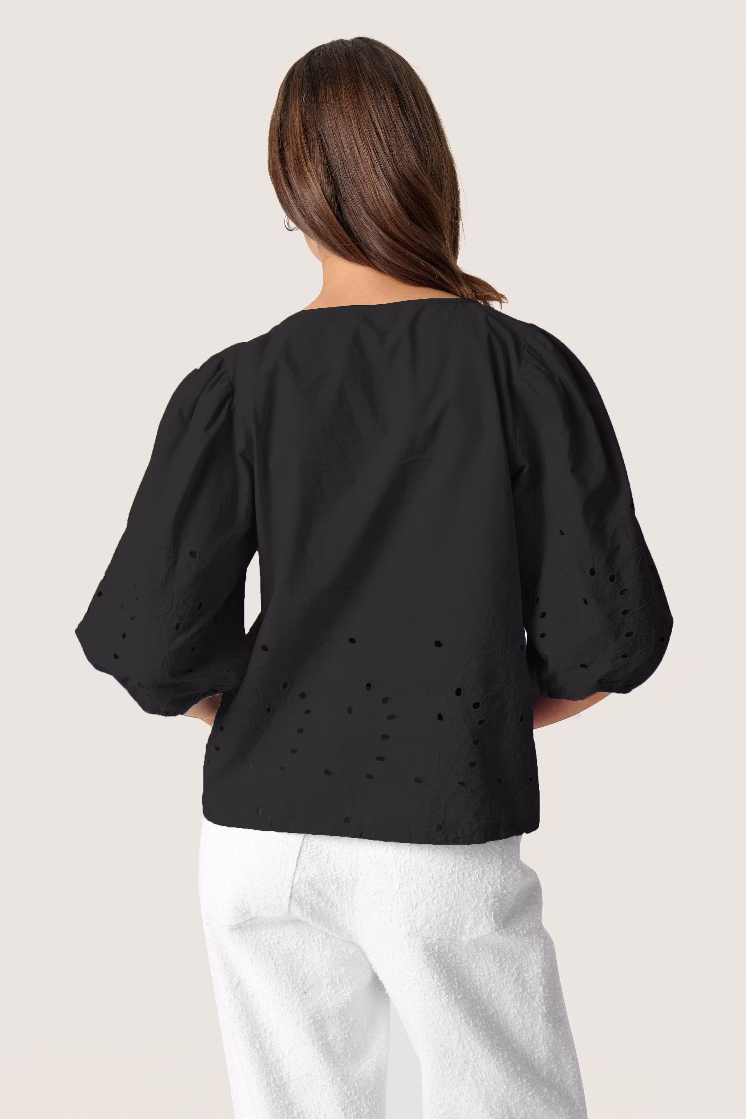 SLManja Blouse LOOKBOOK BACK 30408460-194008