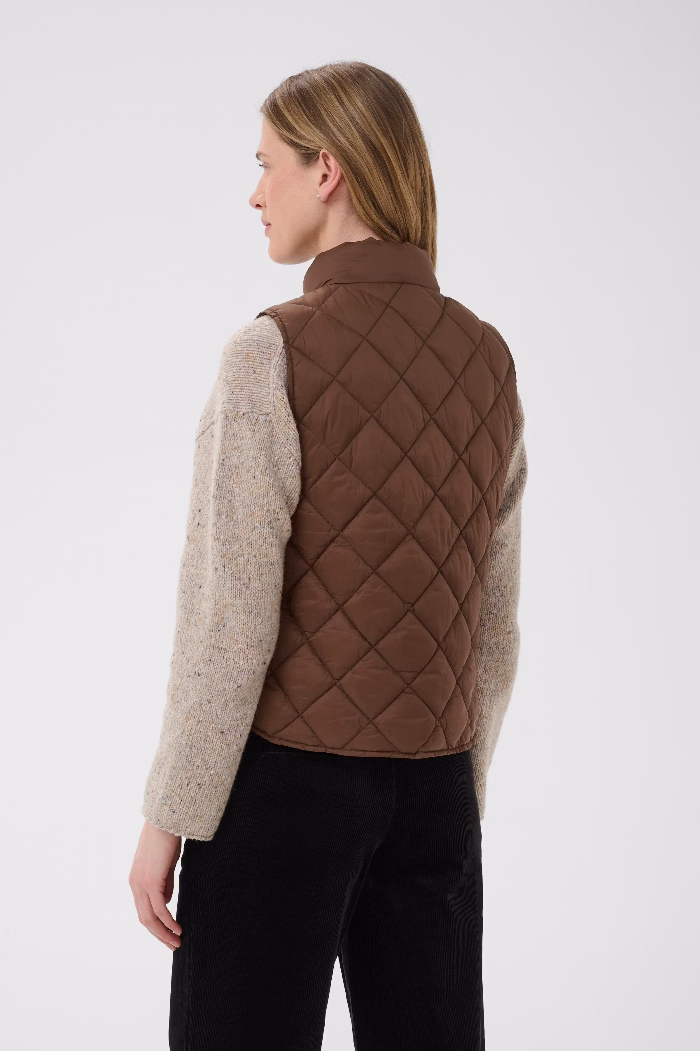 CarlotaPW Warm vest LOOKBOOK BACK 30310628-191223