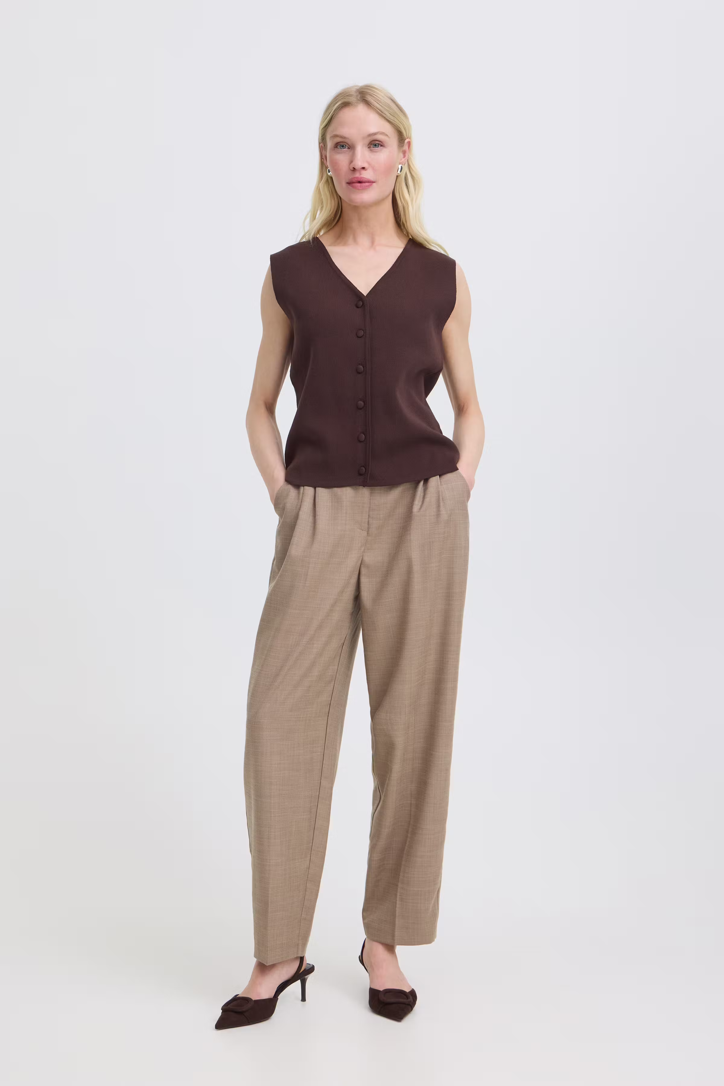 BYOTARI Slipover LOOKBOOK FRONT 20819142-191016