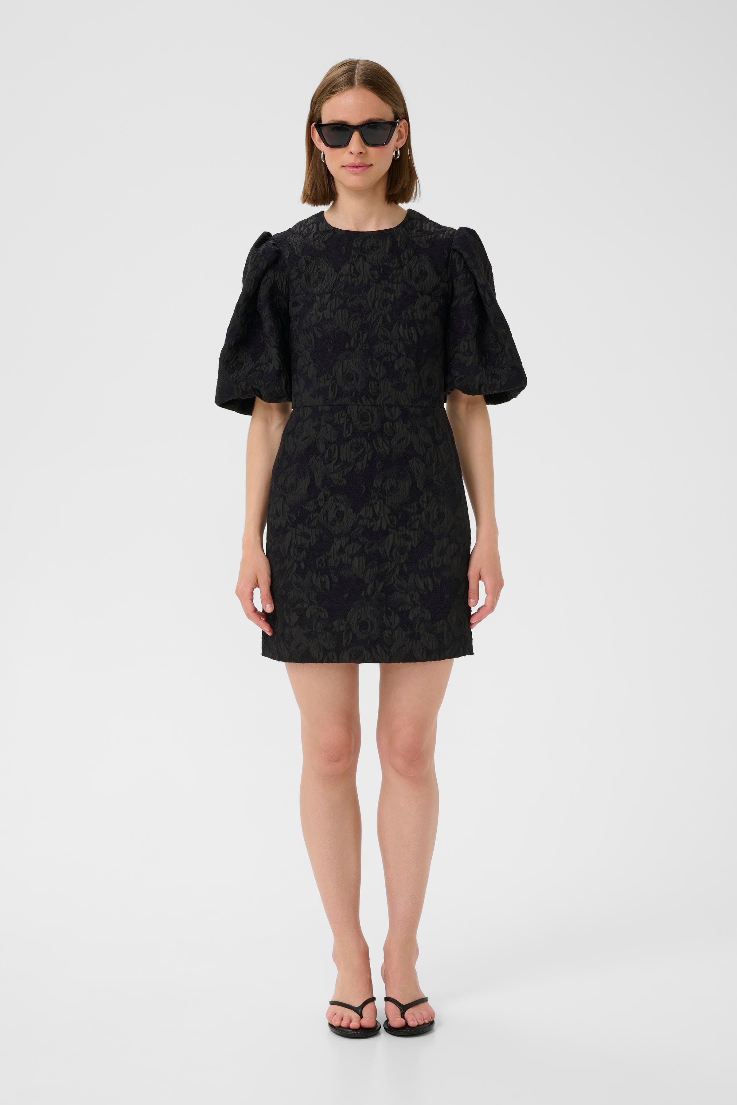 BriiIW Mini Dress LOOKBOOK FRONT 30110982-194008