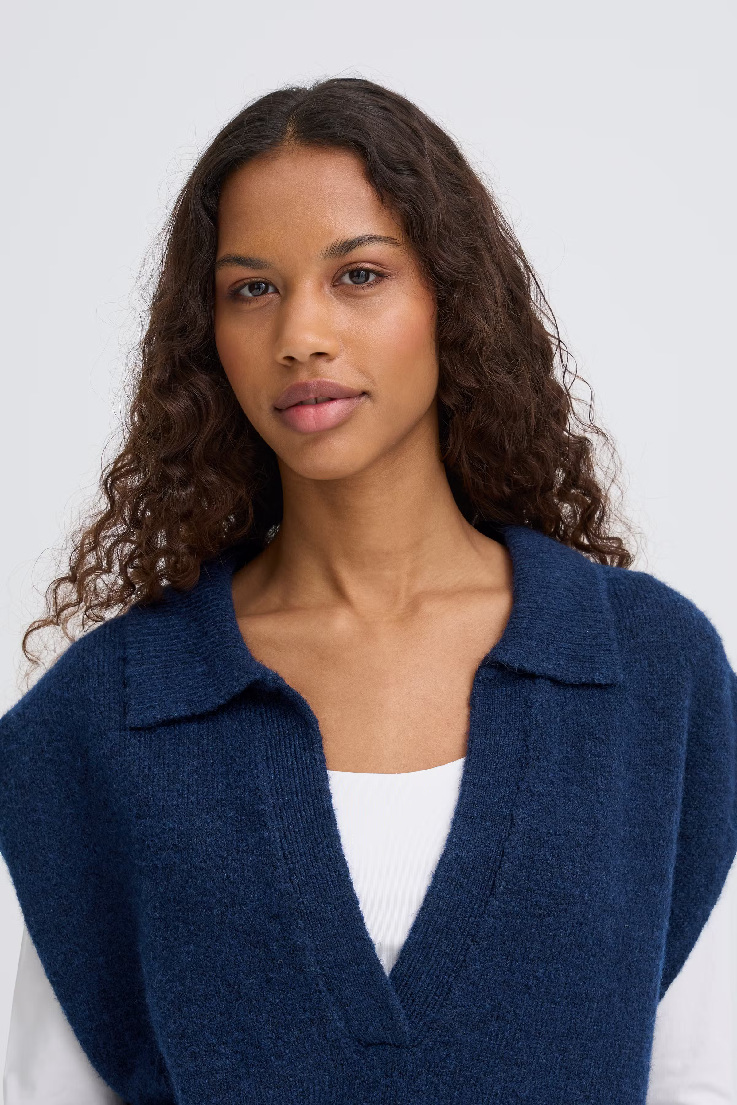 IHPOVOKE Pullunder LOOKBOOK DETAIL 20125164-193939