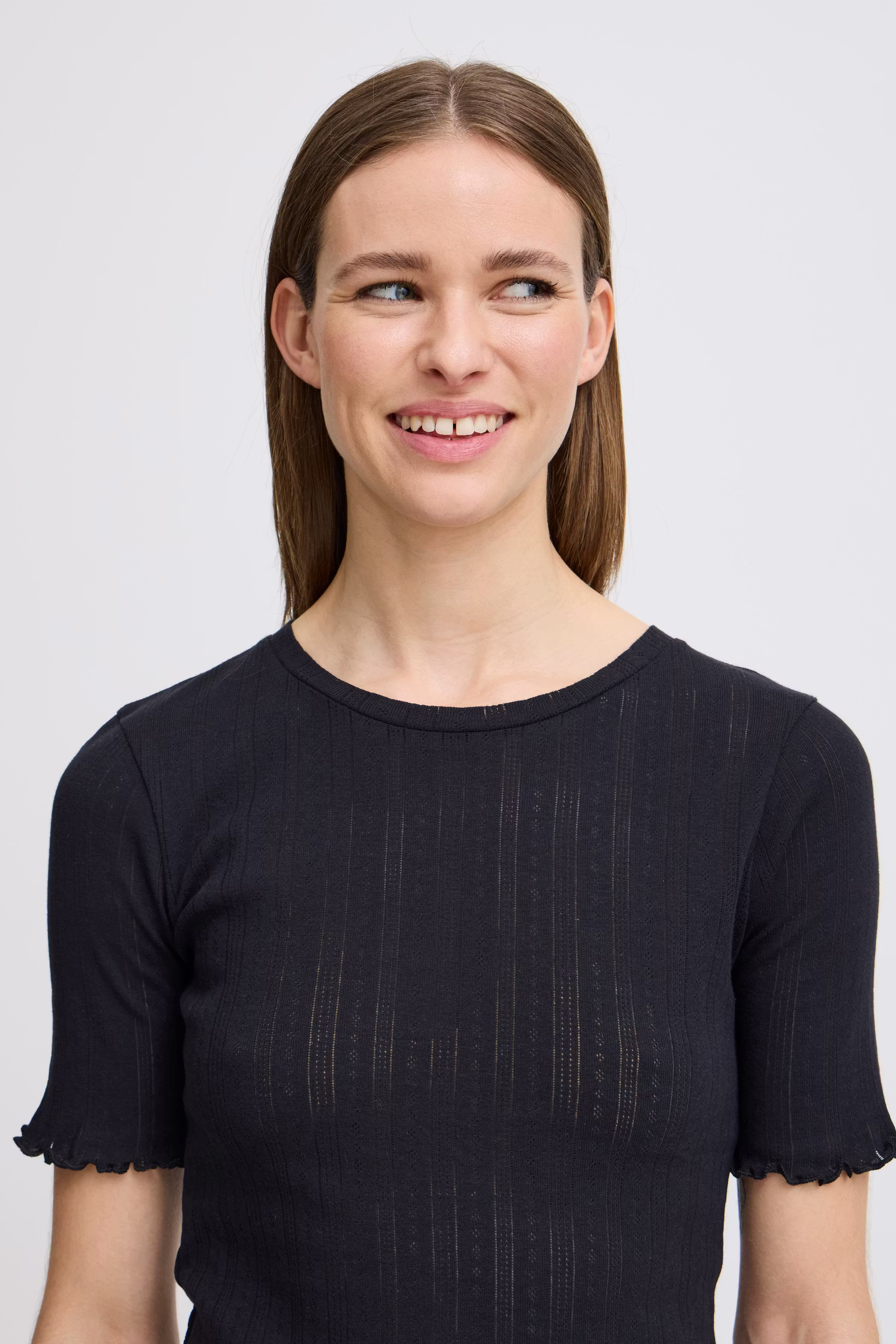 BYUNICA T-shirt LOOKBOOK DETAIL 20815008-200451