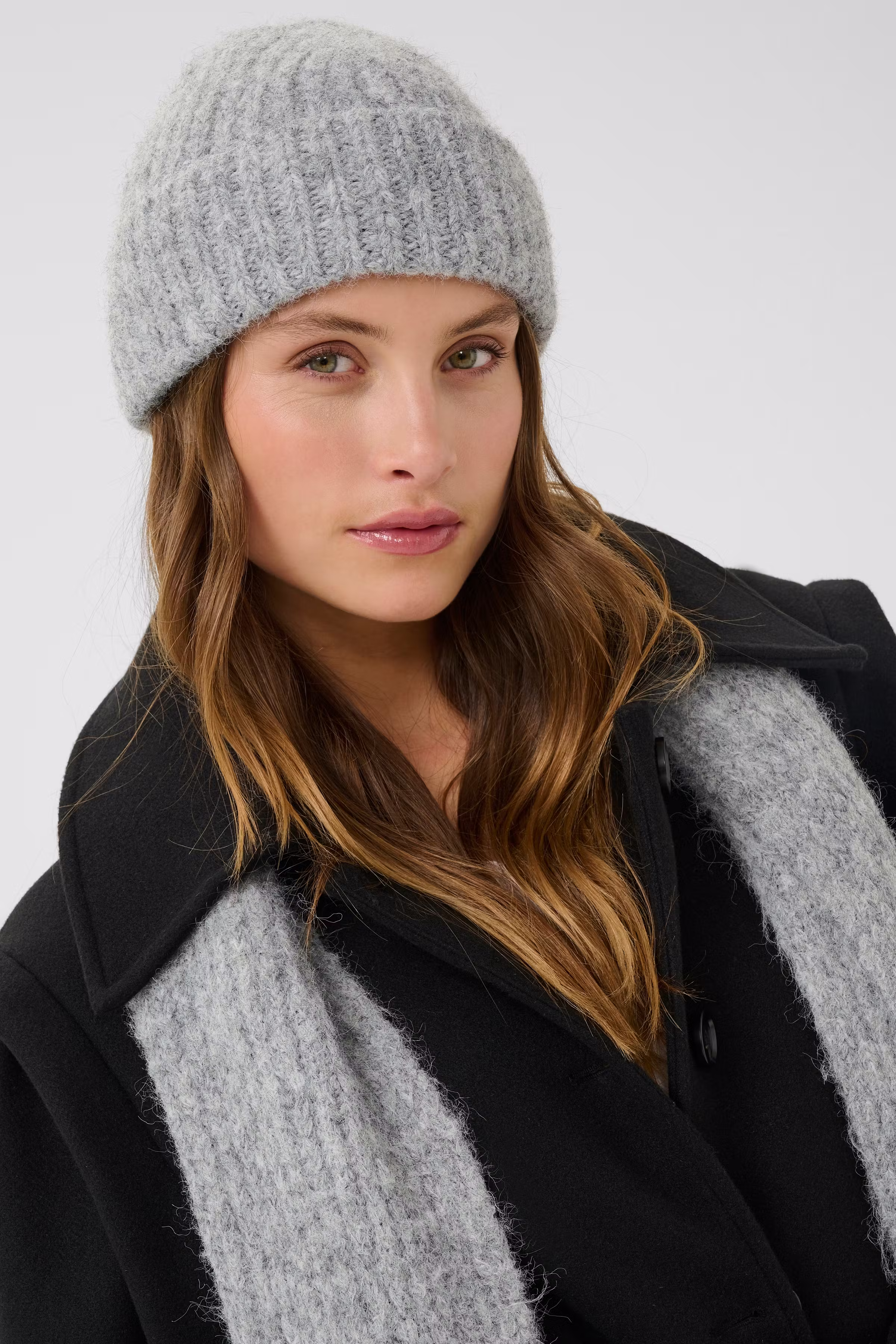 KAhenry Hood LOOKBOOK DETAIL 10510407-100123
