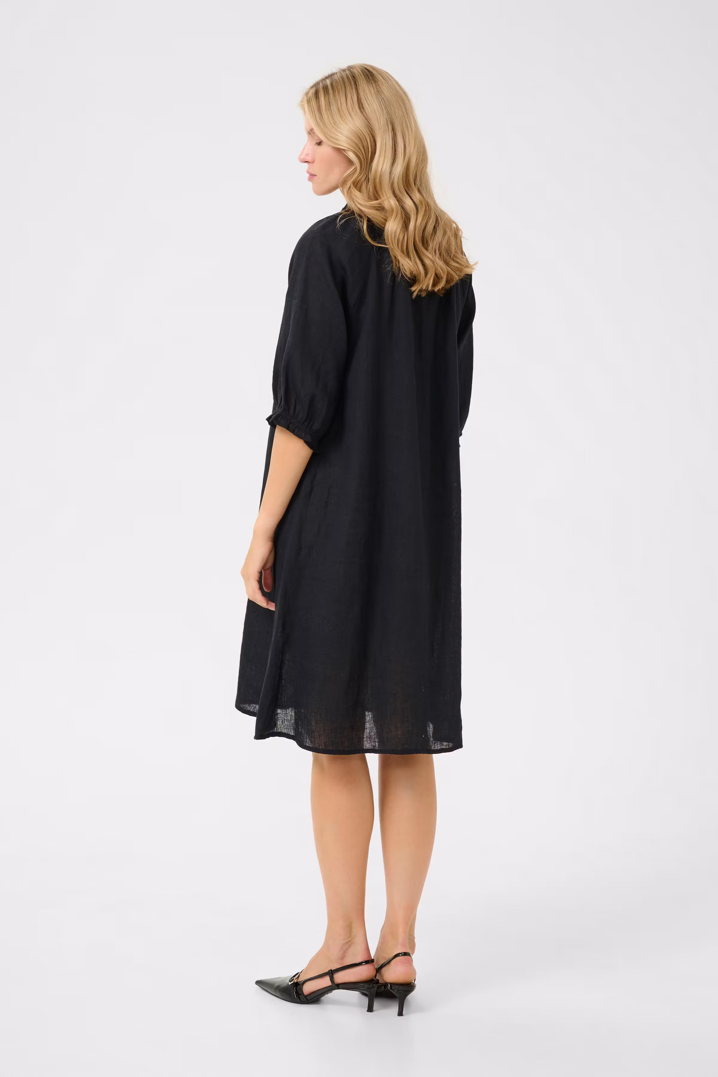 CRBellis Linnen jurk LOOKBOOK BACK 10613470-100120