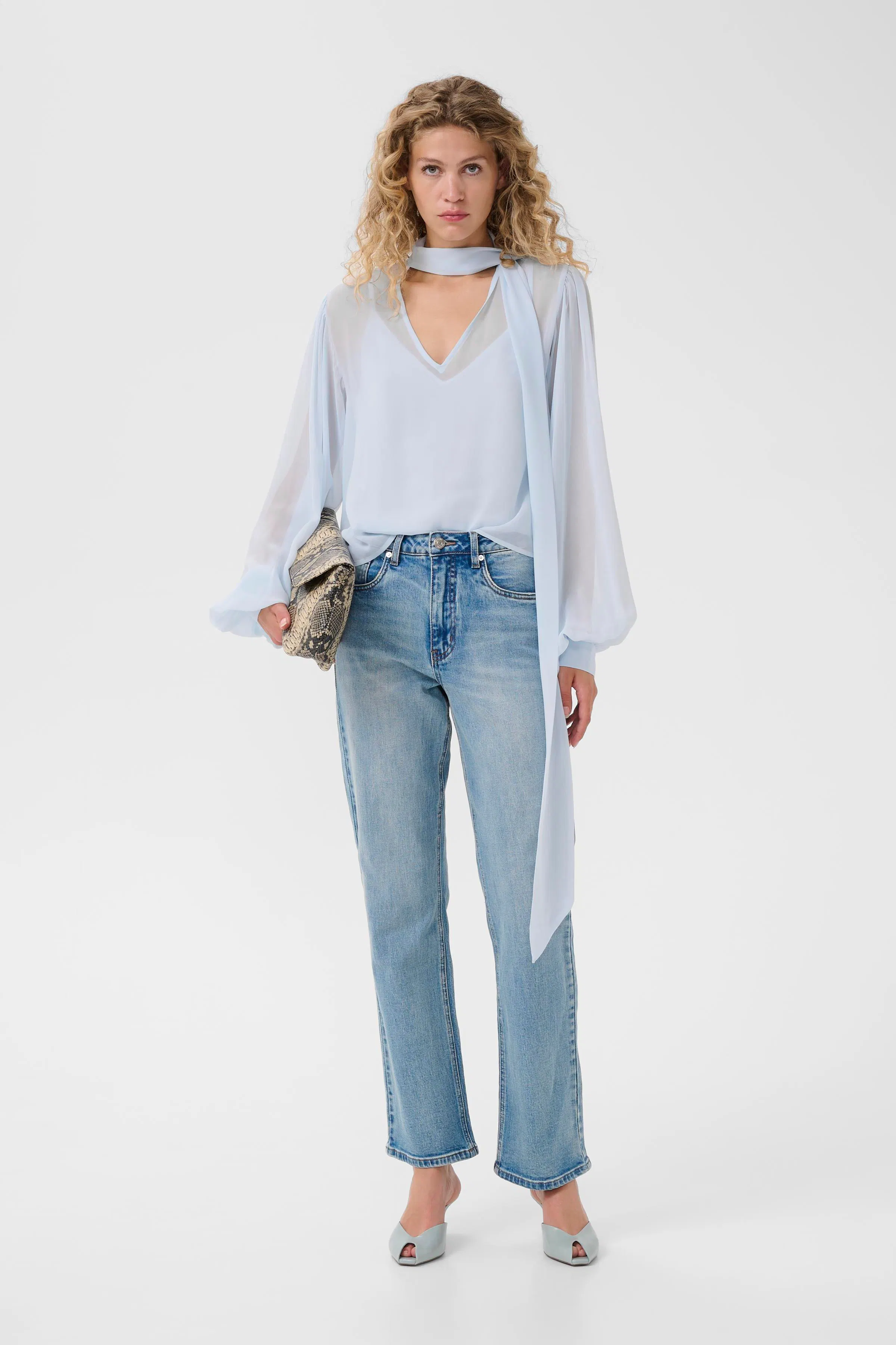 GZzurina Blouse LOOKBOOK FRONT 10911029-134016