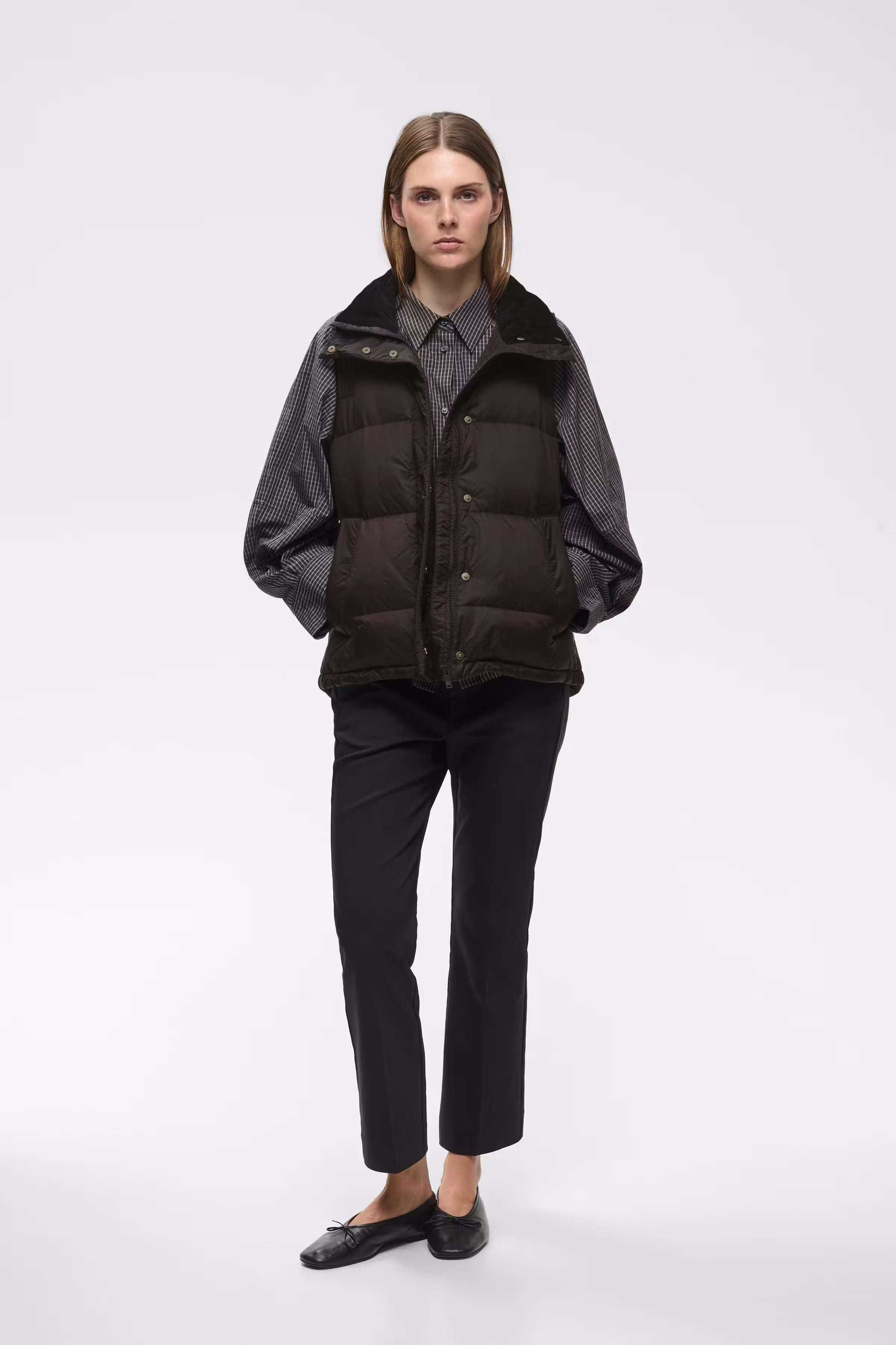HALIFAXIW Warm vest LOOKBOOK FRONT 30112703-191109